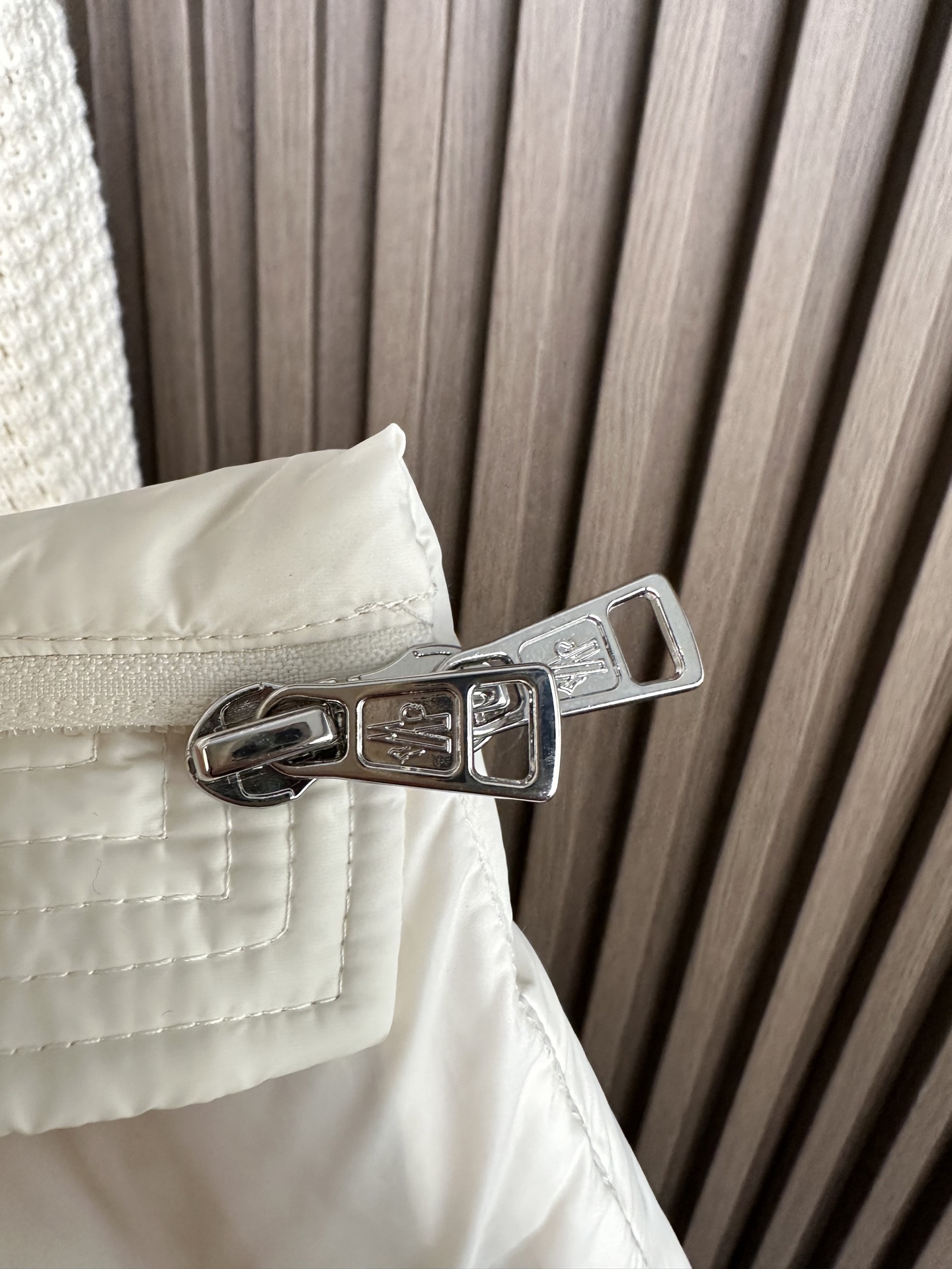 羽绒服 （米白～）Mon蒙口2025 秋冬季新品｜拼接针织羽绒服｜重塑运动高奢风格