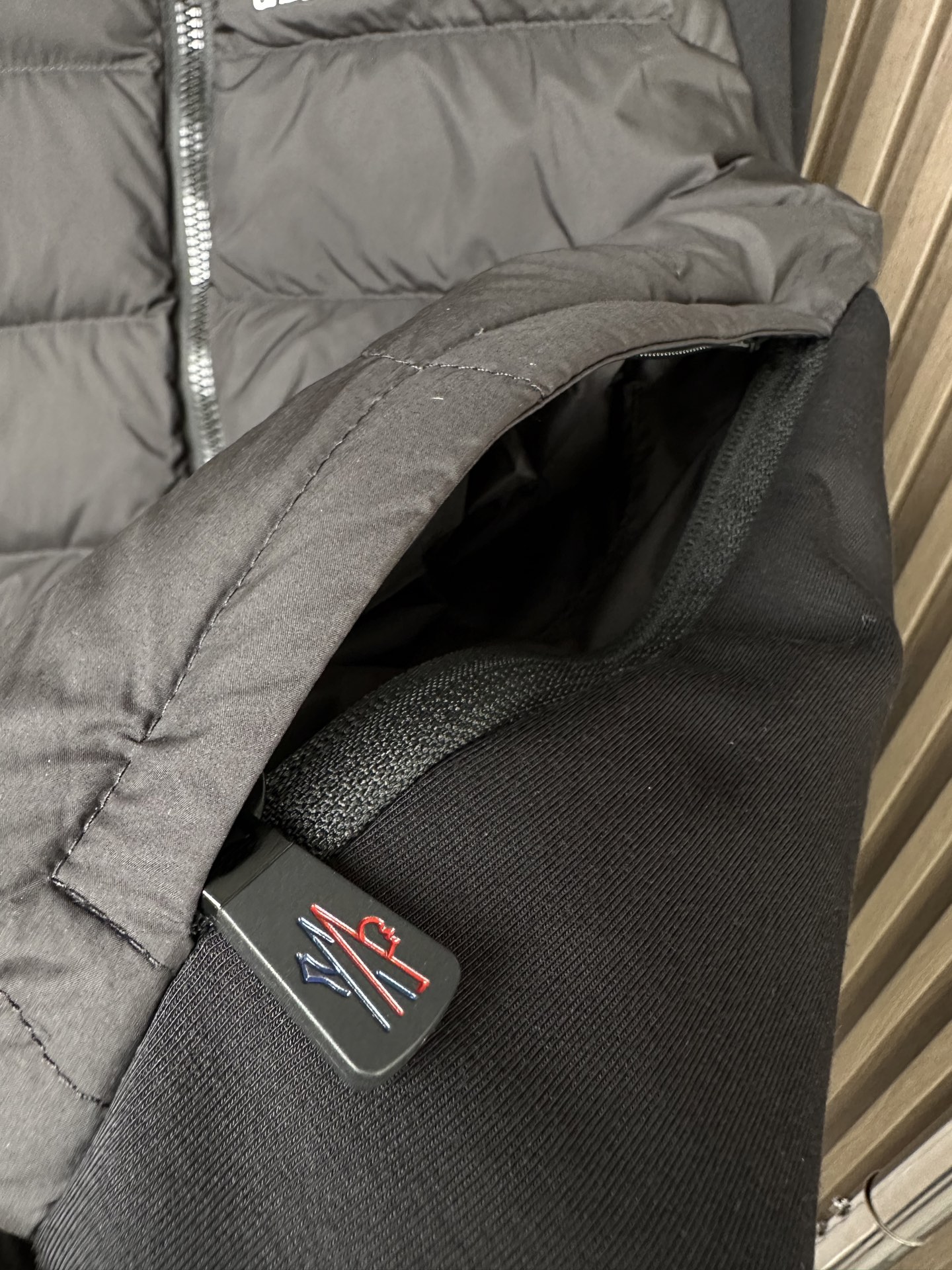 羽绒服 （黑～）Mon蒙口2025 秋冬季新品｜拼接针织羽绒服｜重塑运动高奢风格