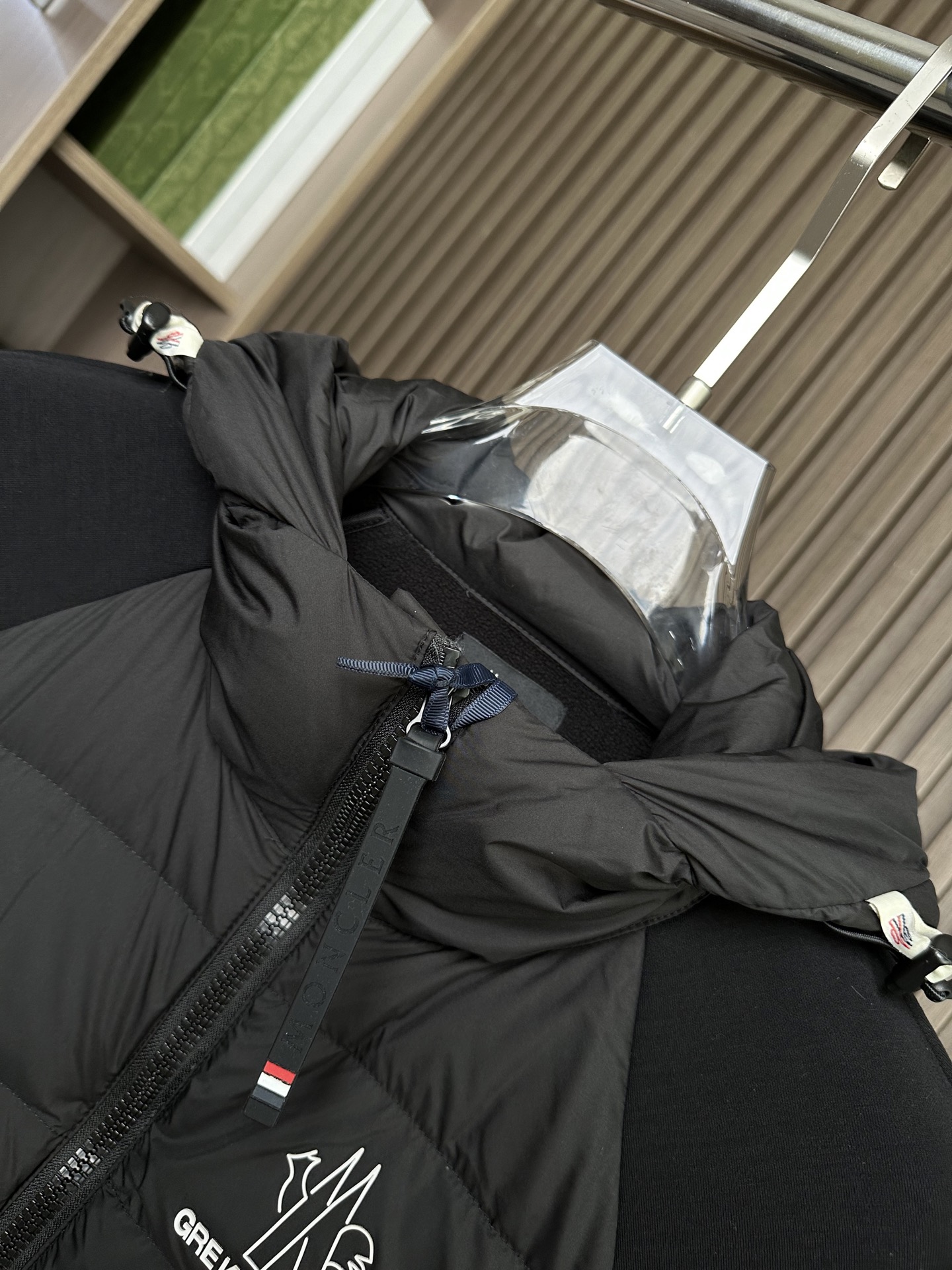 羽绒服 （黑～）Mon蒙口2025 秋冬季新品｜拼接针织羽绒服｜重塑运动高奢风格