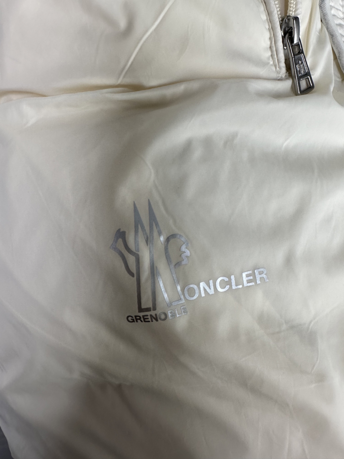 羽绒服 （白～）Mon蒙口2025 秋冬季新品｜拼接针织羽绒服｜重塑运动高奢风格