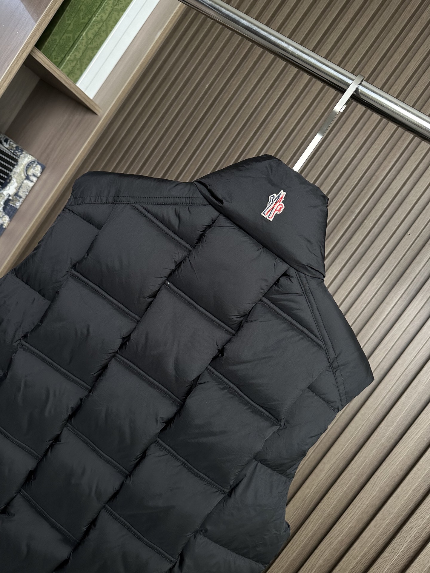 羽绒服 （黑～）Mon蒙口 2025秋冬新款羽绒马甲 ！年度的压轴款登场...匠心技艺于一身的经典款.