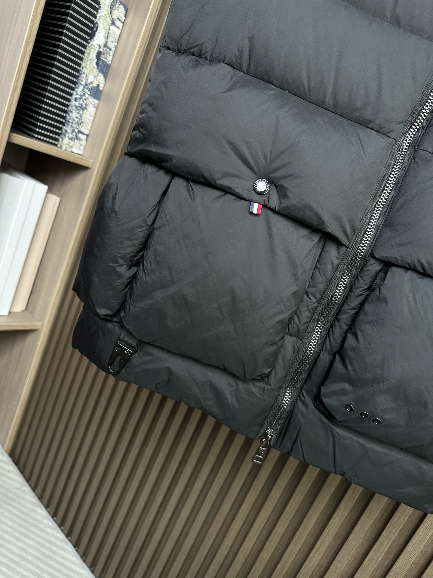 羽绒服 （黑～）Mon蒙口 2025秋冬新款羽绒马甲 ！年度的压轴款登场...匠心技艺于一身的经典款.