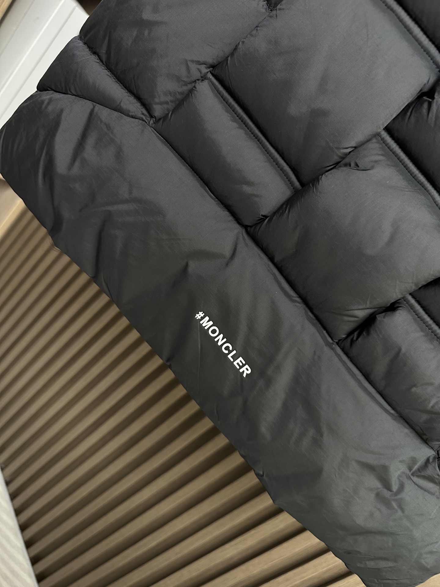 羽绒服 （黑～）Mon蒙口 2025秋冬新款羽绒马甲 ！年度的压轴款登场...匠心技艺于一身的经典款.