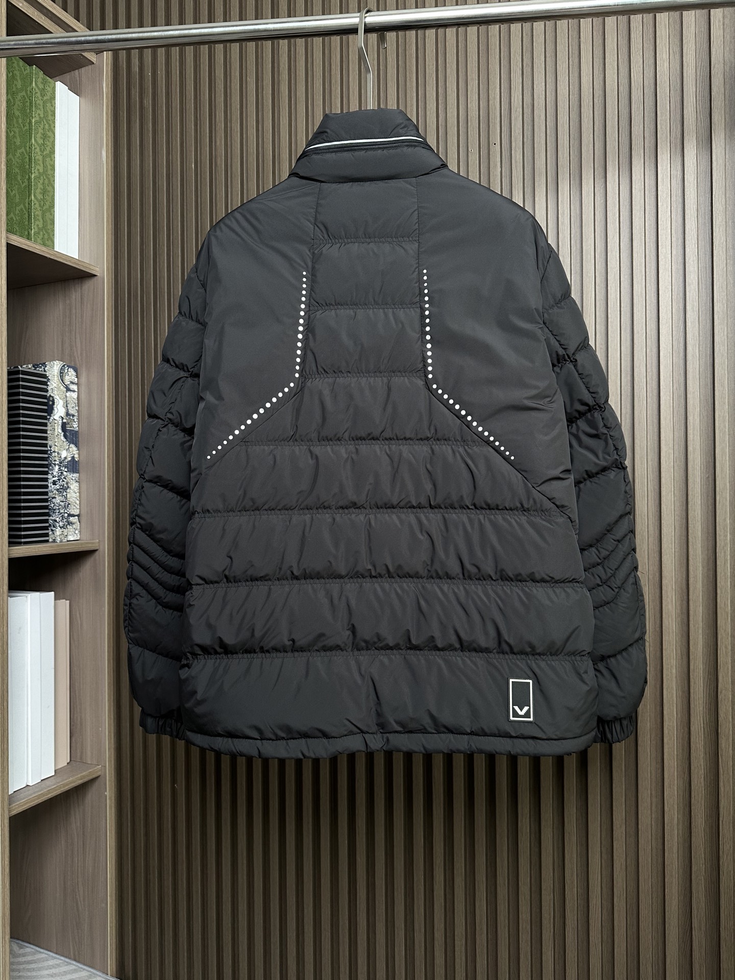 羽绒服 Armani 阿玛尼 2025秋冬专柜同步新品发布，最新款立领羽绒服出货，全部原版购入，无论面料