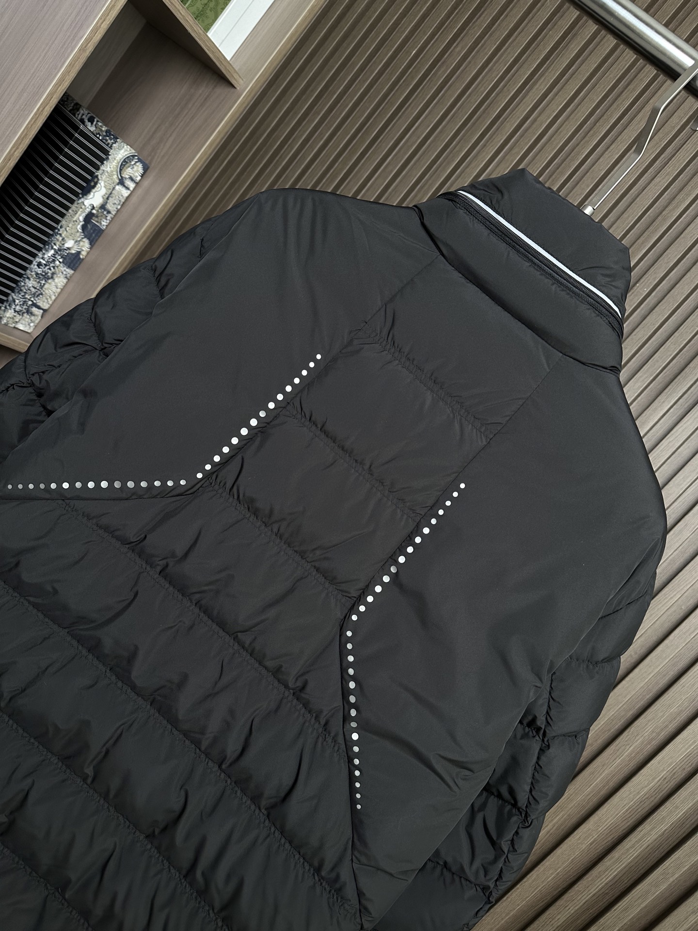 羽绒服 Armani 阿玛尼 2025秋冬专柜同步新品发布，最新款立领羽绒服出货，全部原版购入，无论面料