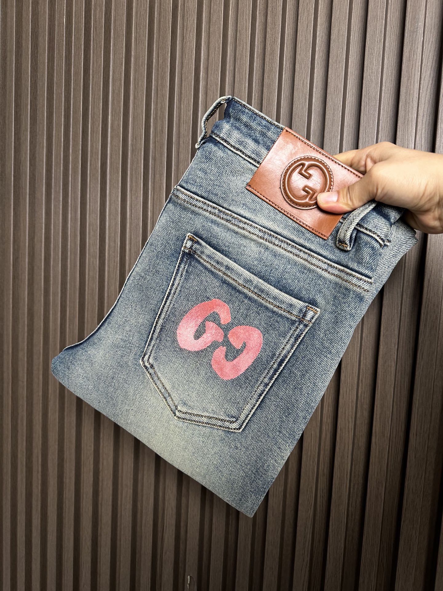 . 520972_310 520972_310