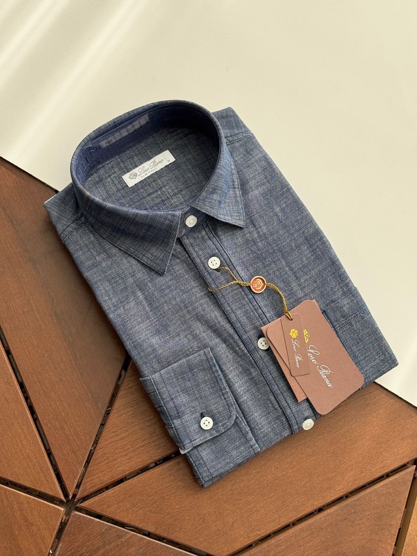 . 520942_280 520942_280