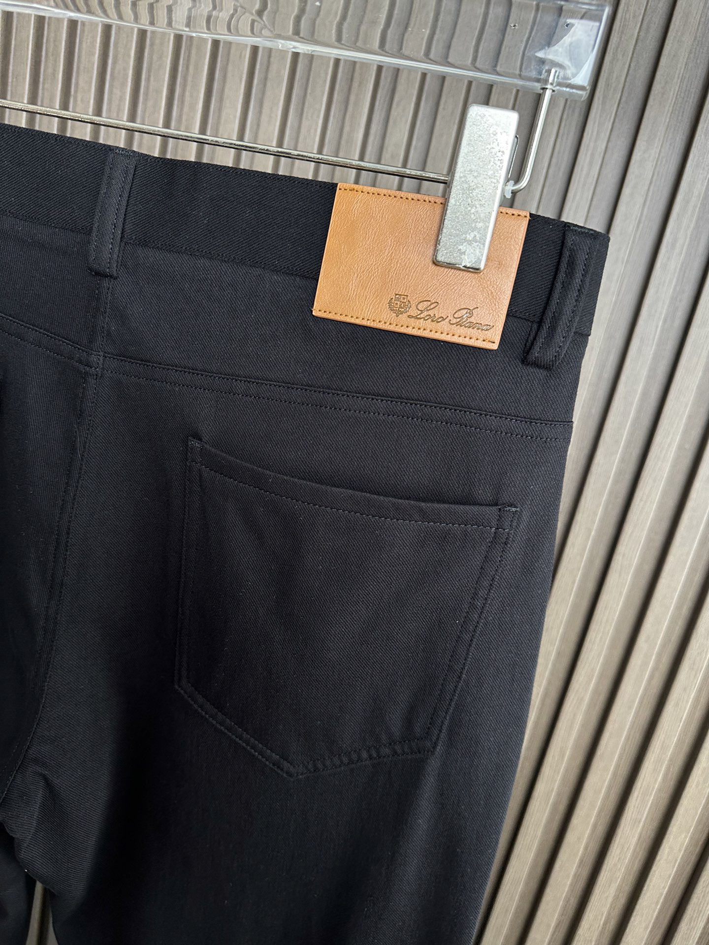 . （黑色～）Loro piana诺悠翩雅26SS早春新款五袋款休闲裤 面料精选斜纹高弹面料 柔软舒适 