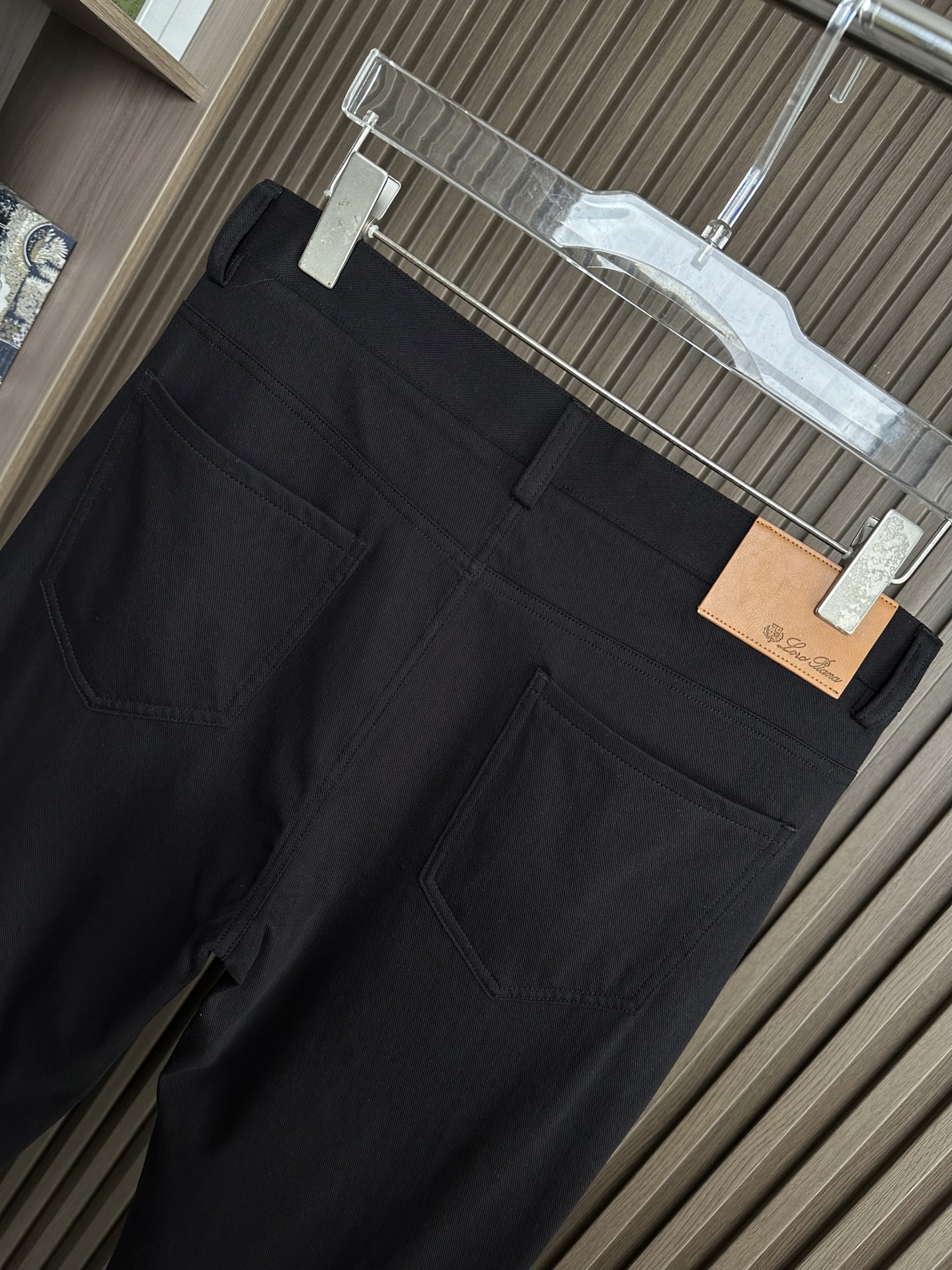 . （黑色～）Loro piana诺悠翩雅26SS早春新款五袋款休闲裤 面料精选斜纹高弹面料 柔软舒适 