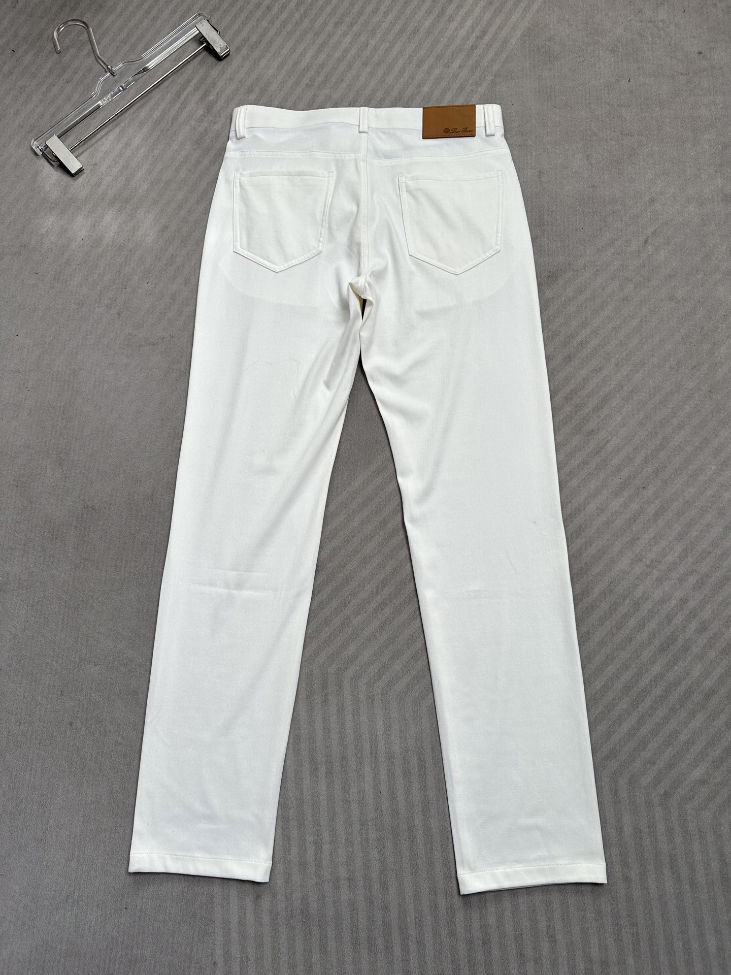 Loro Piana诺悠翩雅26SS早春新款五袋款休闲裤 面料精选斜纹高弹面料 柔软舒适 经典百搭 老钱