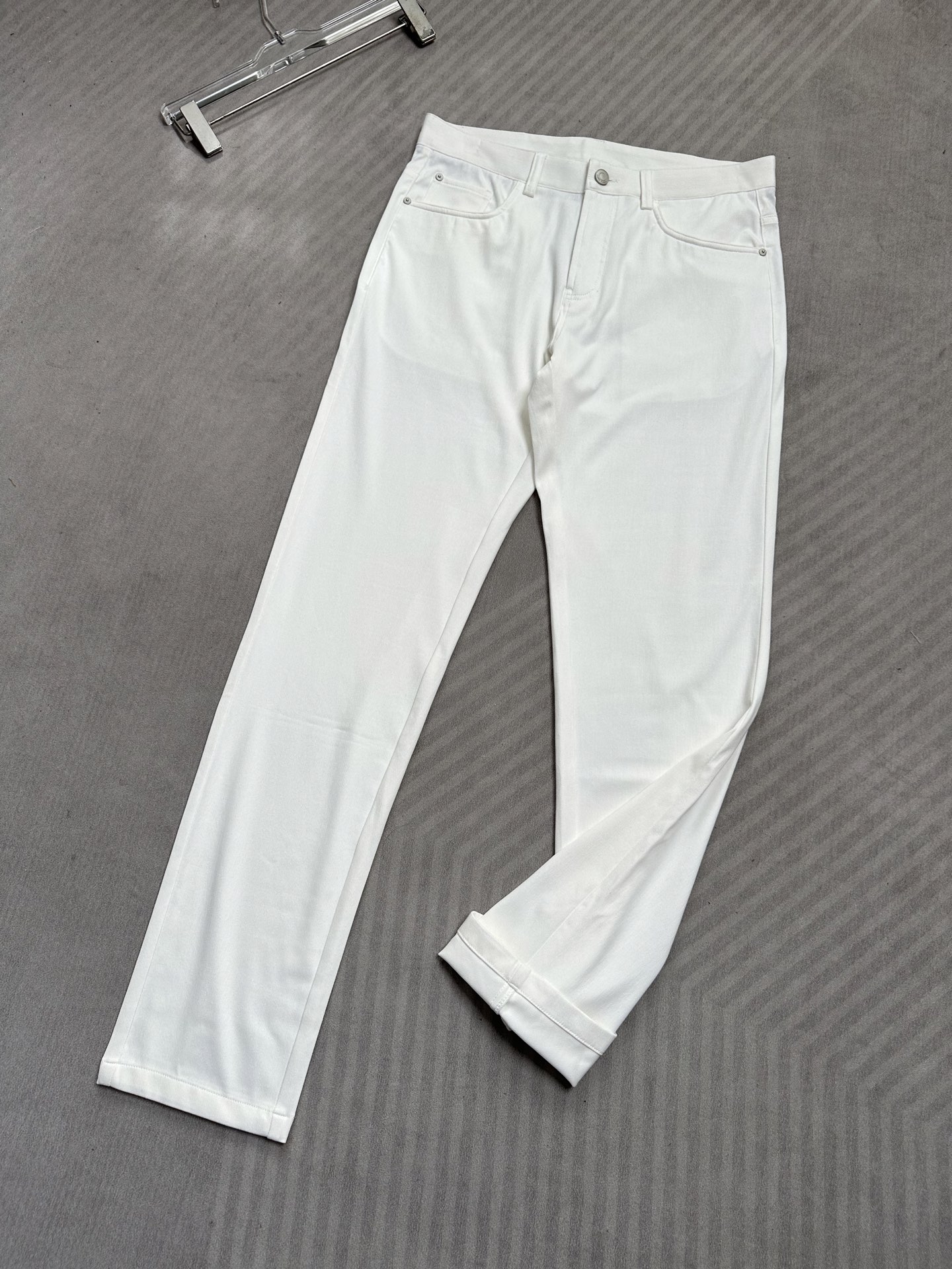 Loro Piana诺悠翩雅26SS早春新款五袋款休闲裤 面料精选斜纹高弹面料 柔软舒适 经典百搭 老钱