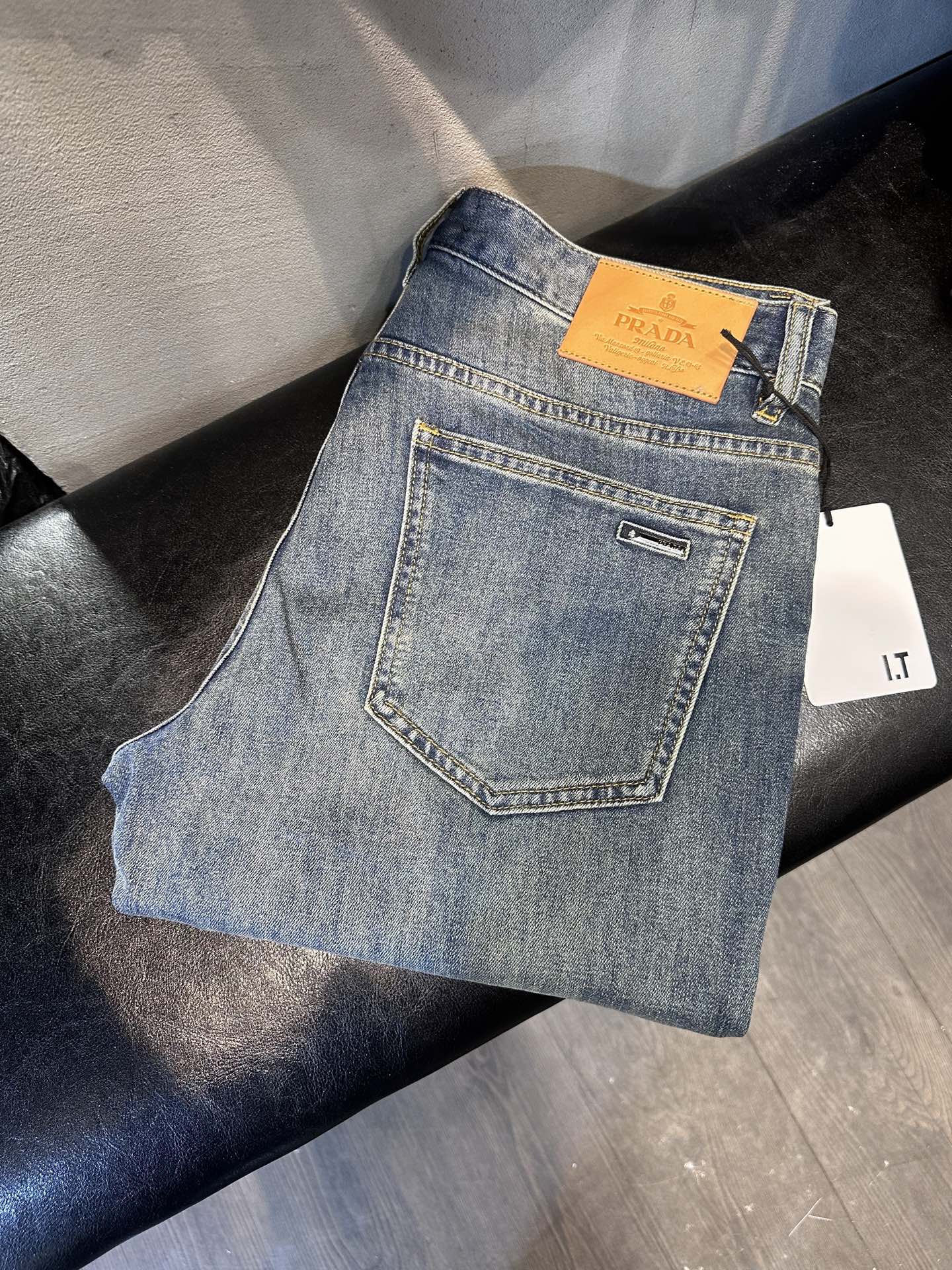 . 613987_320 613987_320