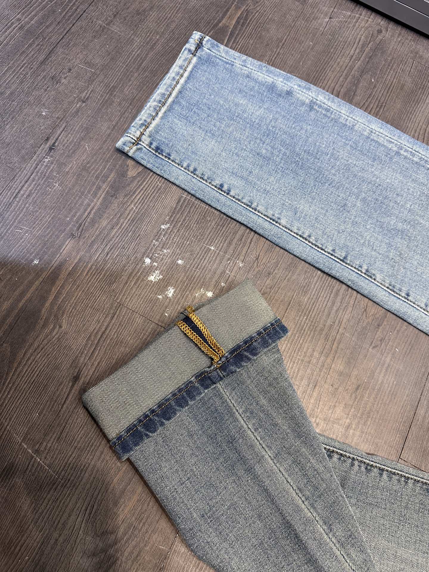 🔥LV驴家26SS春夏新款五袋款牛仔裤，面料精选高弹牛仔面料 轻薄柔软舒适 定制高端五金 细节彰显品质 