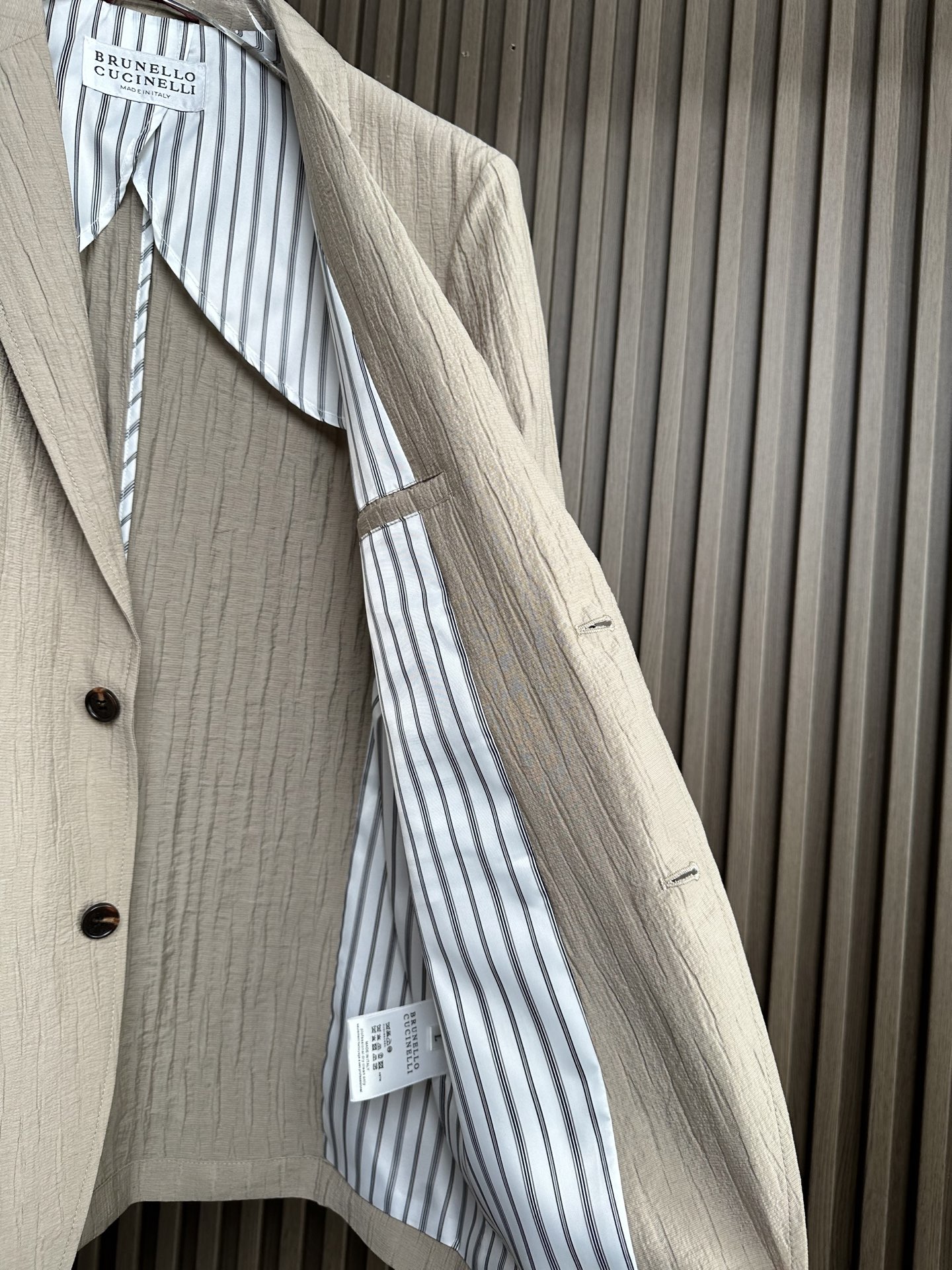 BC26ss春夏新款亚麻西服外套 休闲商务款 多种穿搭法，适合多种场合 面料选用进口天丝麻 顶级品质 工