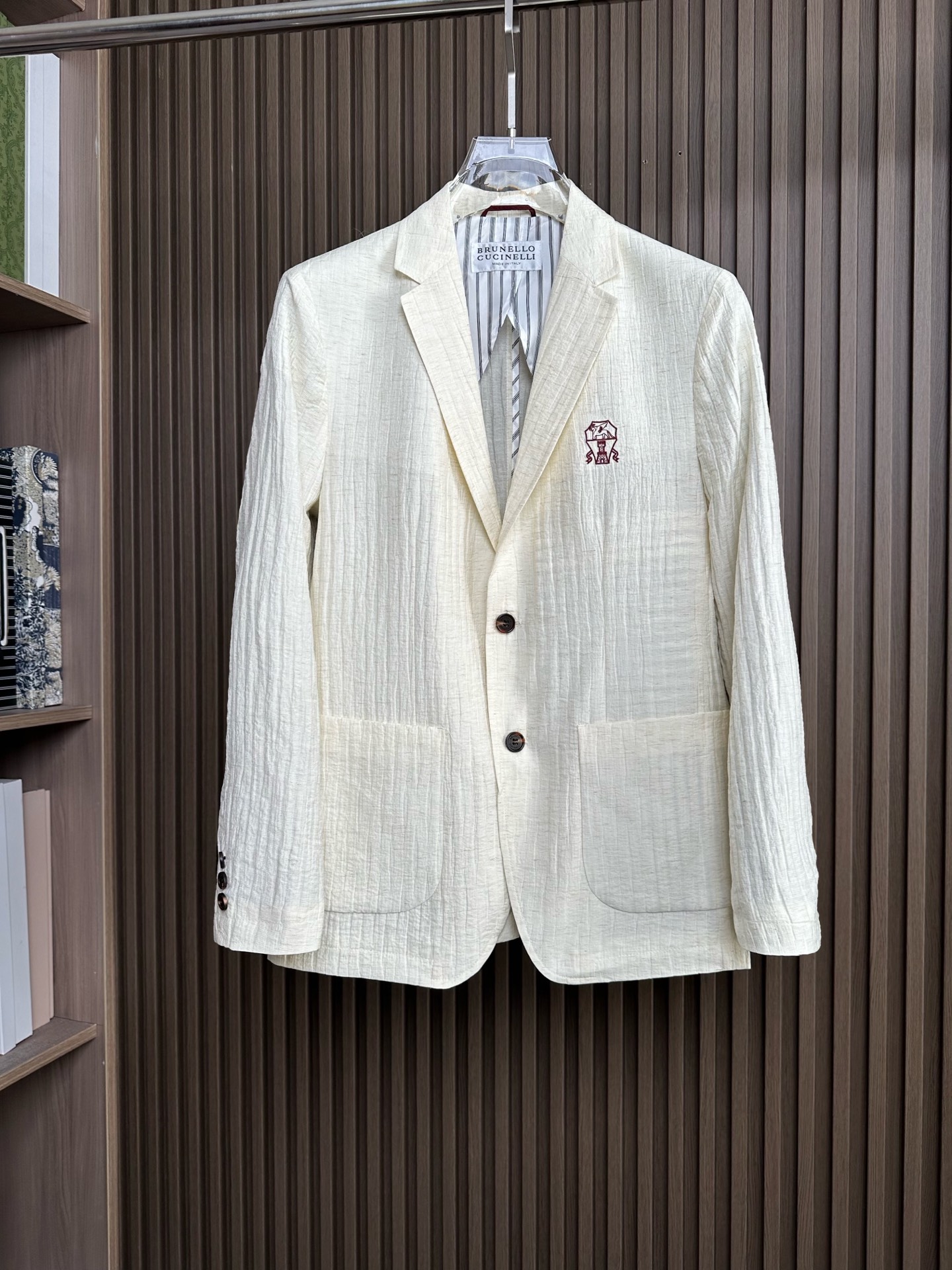 BC26ss春夏新款亚麻西服外套 休闲商务款 多种穿搭法，适合多种场合 面料选用进口天丝麻 顶级品质 工