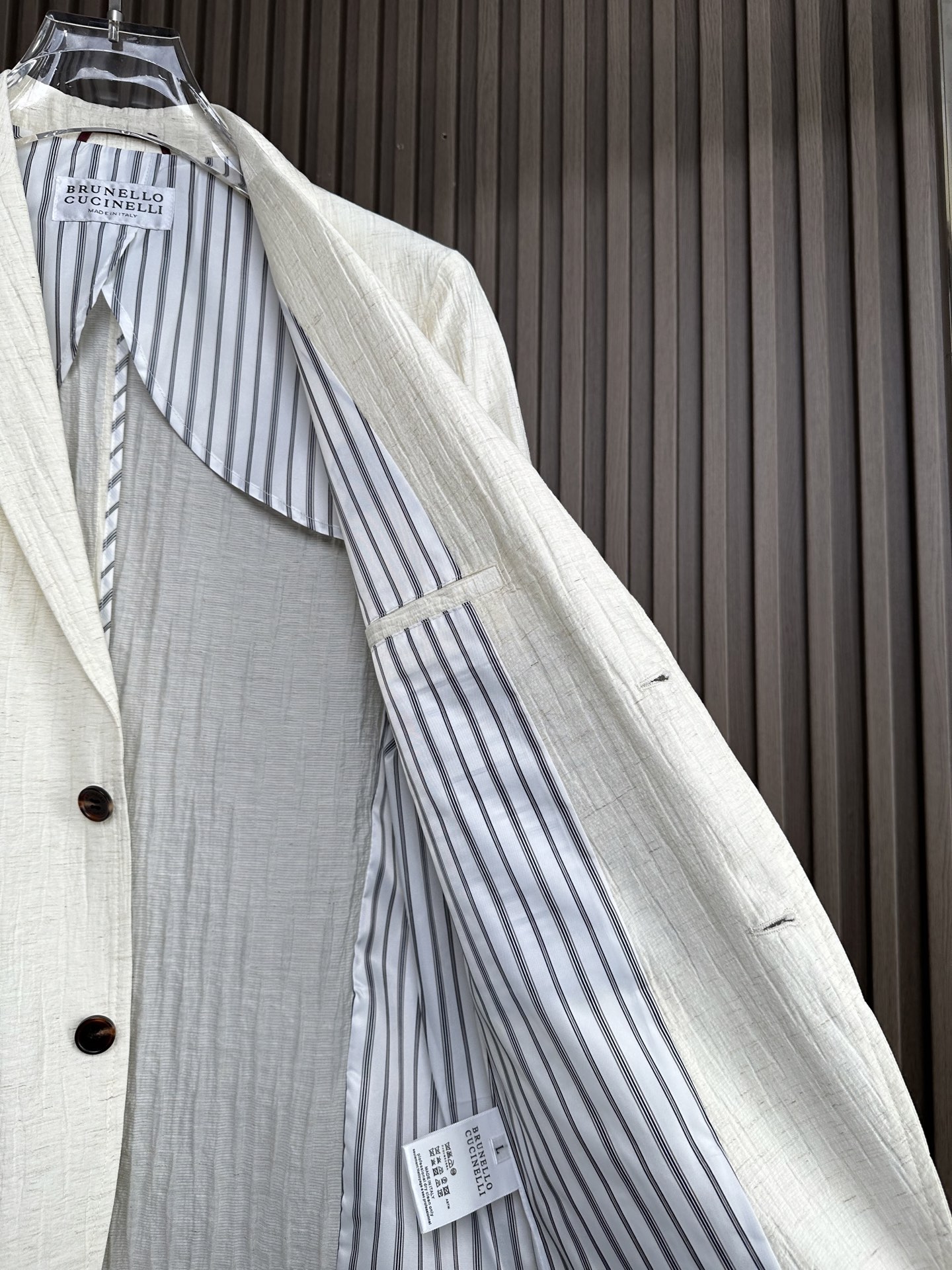 BC26ss春夏新款亚麻西服外套 休闲商务款 多种穿搭法，适合多种场合 面料选用进口天丝麻 顶级品质 工