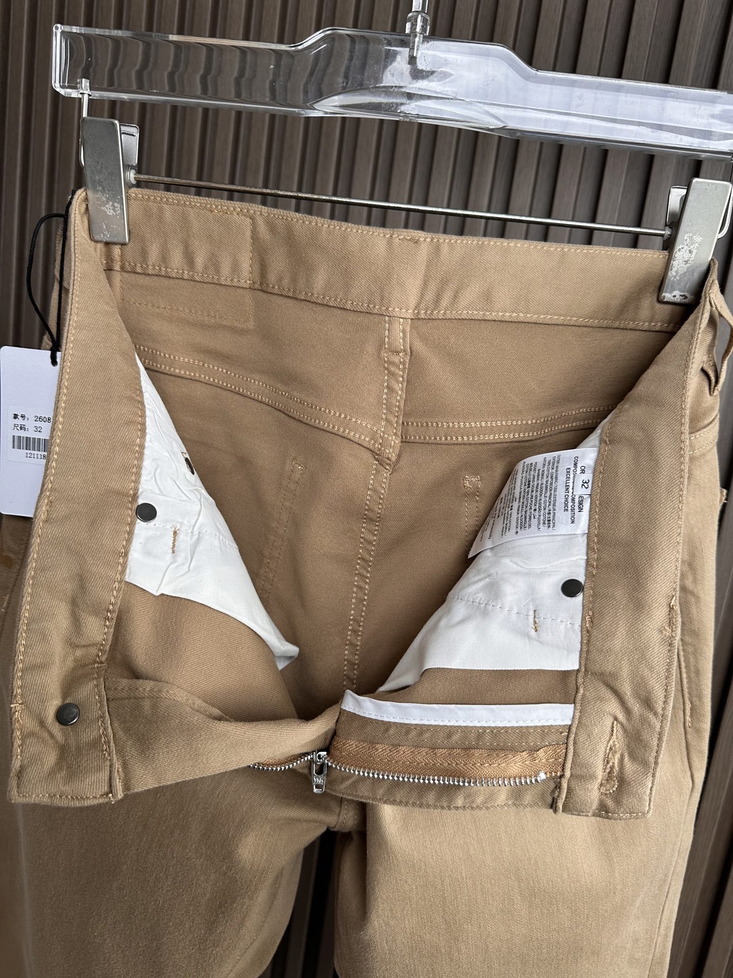 🔥Burberry 巴宝莉26SS春夏新款五袋款牛仔裤，面料精选高弹牛仔面料 轻薄柔软舒适 定制高端五金