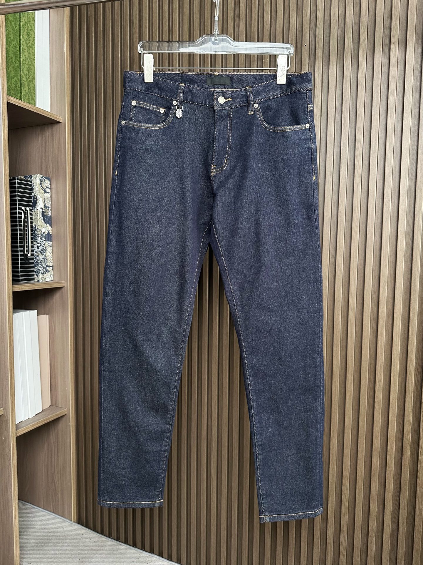 🔥PRADA普拉达26SS春夏新款五袋款牛仔裤，面料精选高弹牛仔面料 轻薄柔软舒适 定制高端五金 细节彰