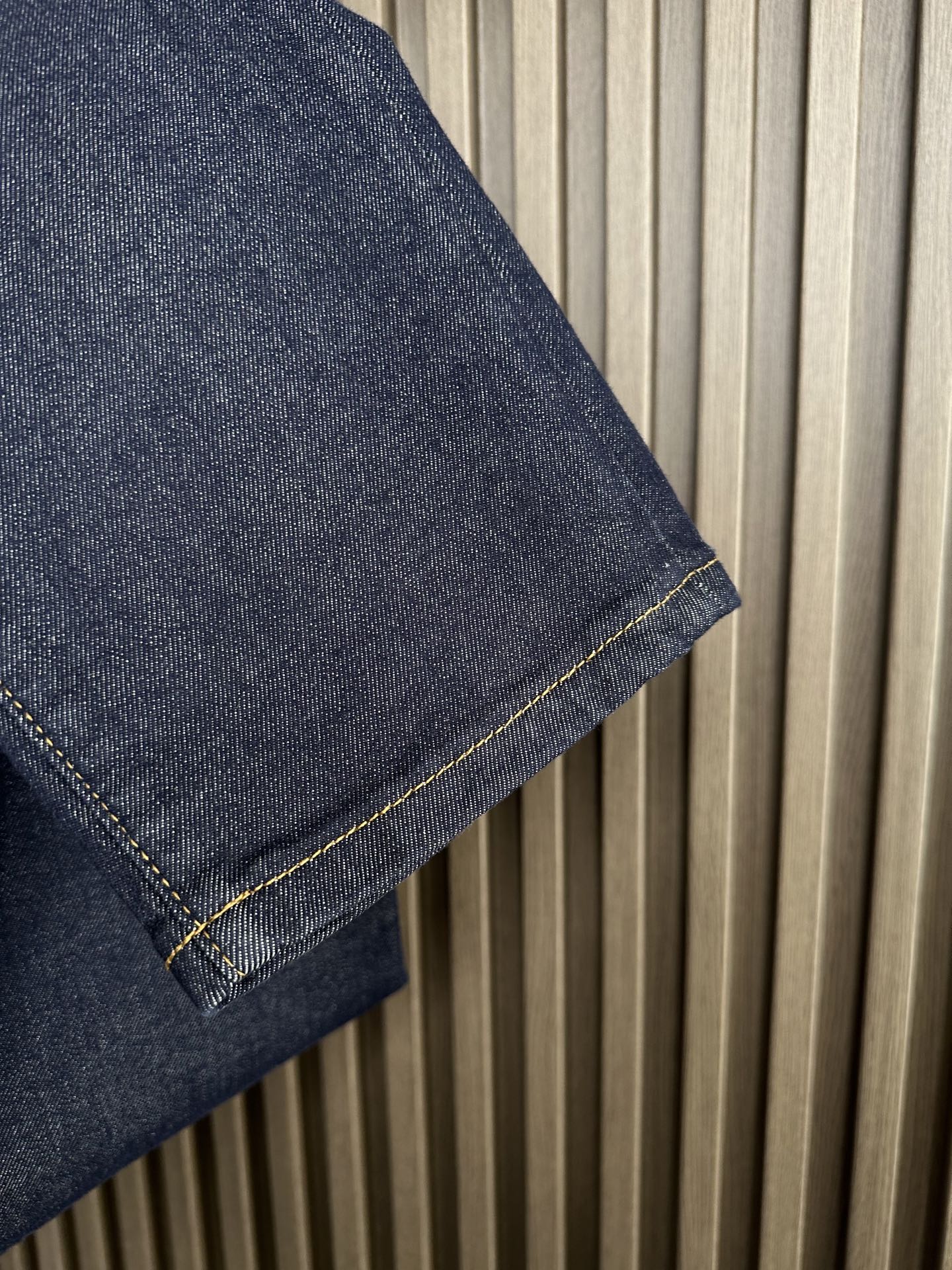 🔥PRADA普拉达26SS春夏新款五袋款牛仔裤，面料精选高弹牛仔面料 轻薄柔软舒适 定制高端五金 细节彰