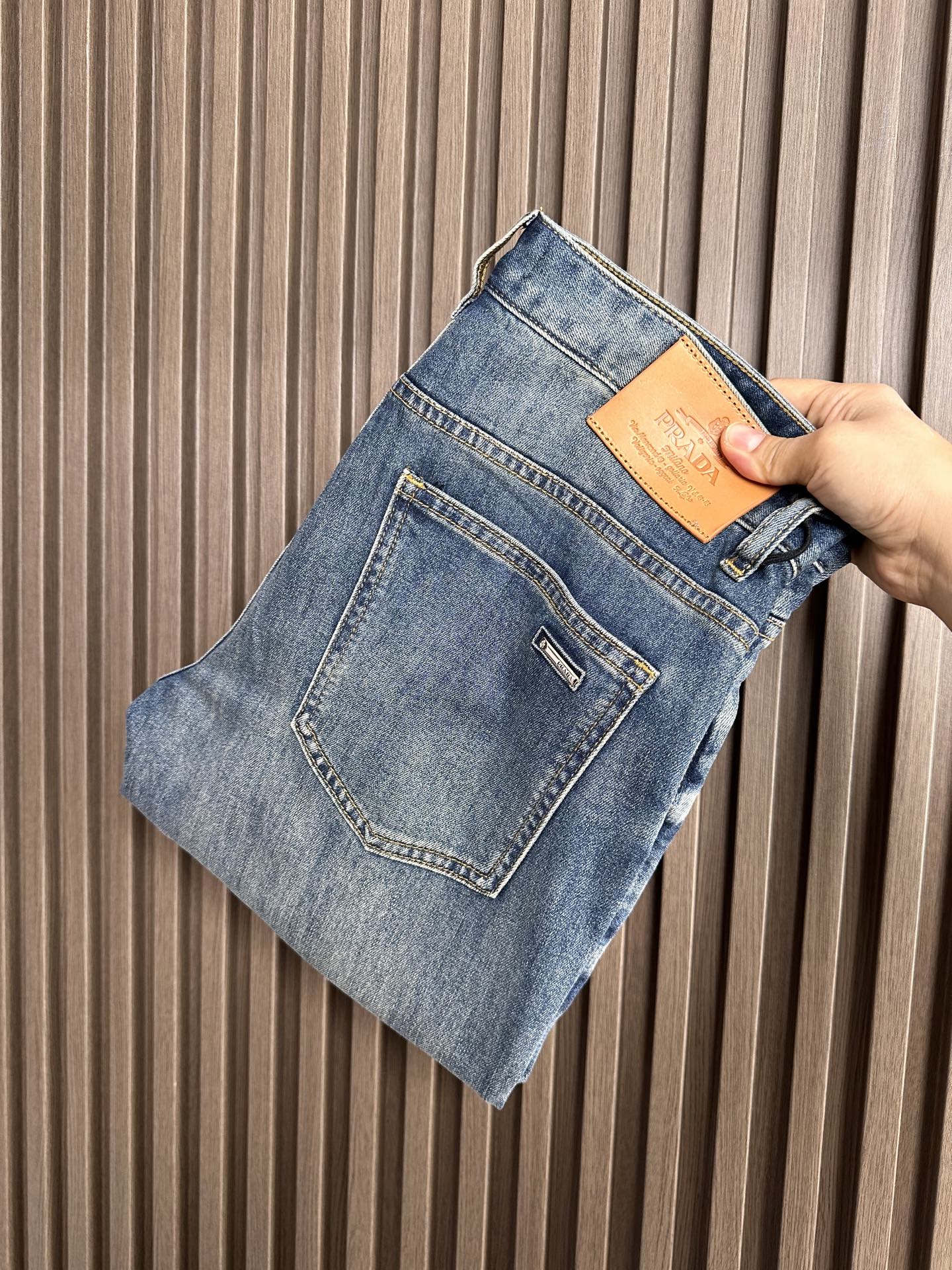 . 627191_320 627191_320