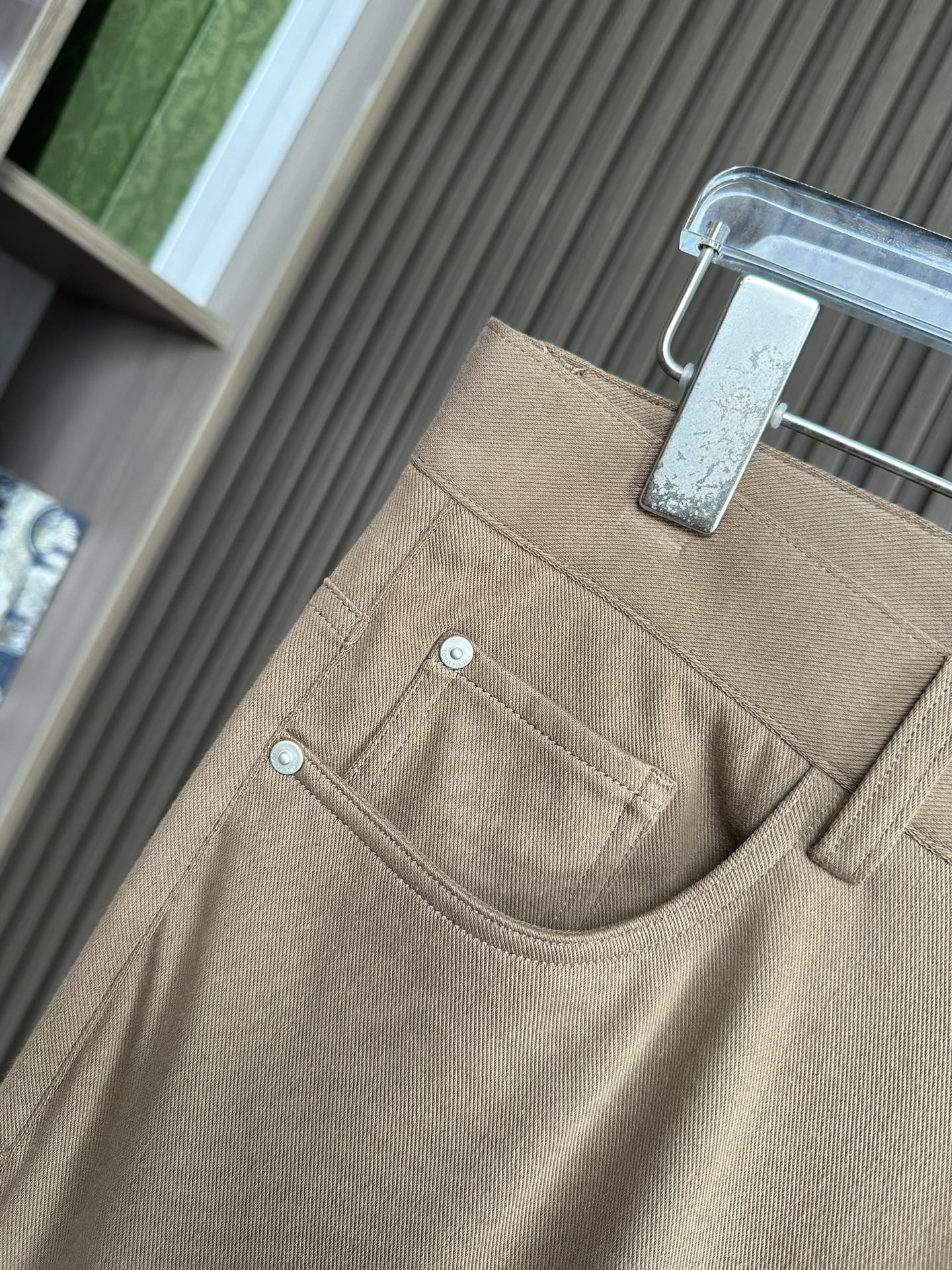 （深卡其～）Loro piana诺悠翩雅26SS早春新款五袋款休闲裤 面料精选斜纹高弹面料 柔软舒适 经