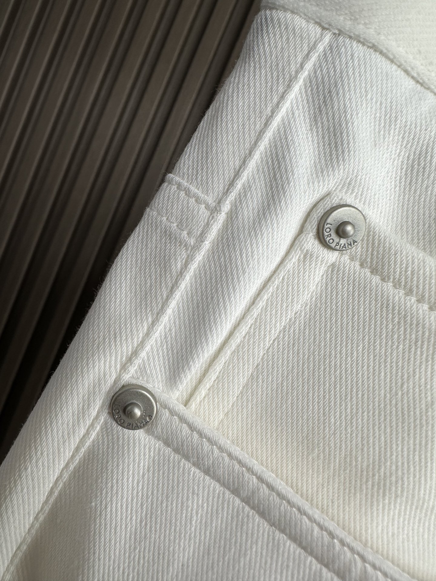 （白～）Loro piana诺悠翩雅26SS早春新款五袋款休闲裤 面料精选斜纹高弹面料 柔软舒适 经典百