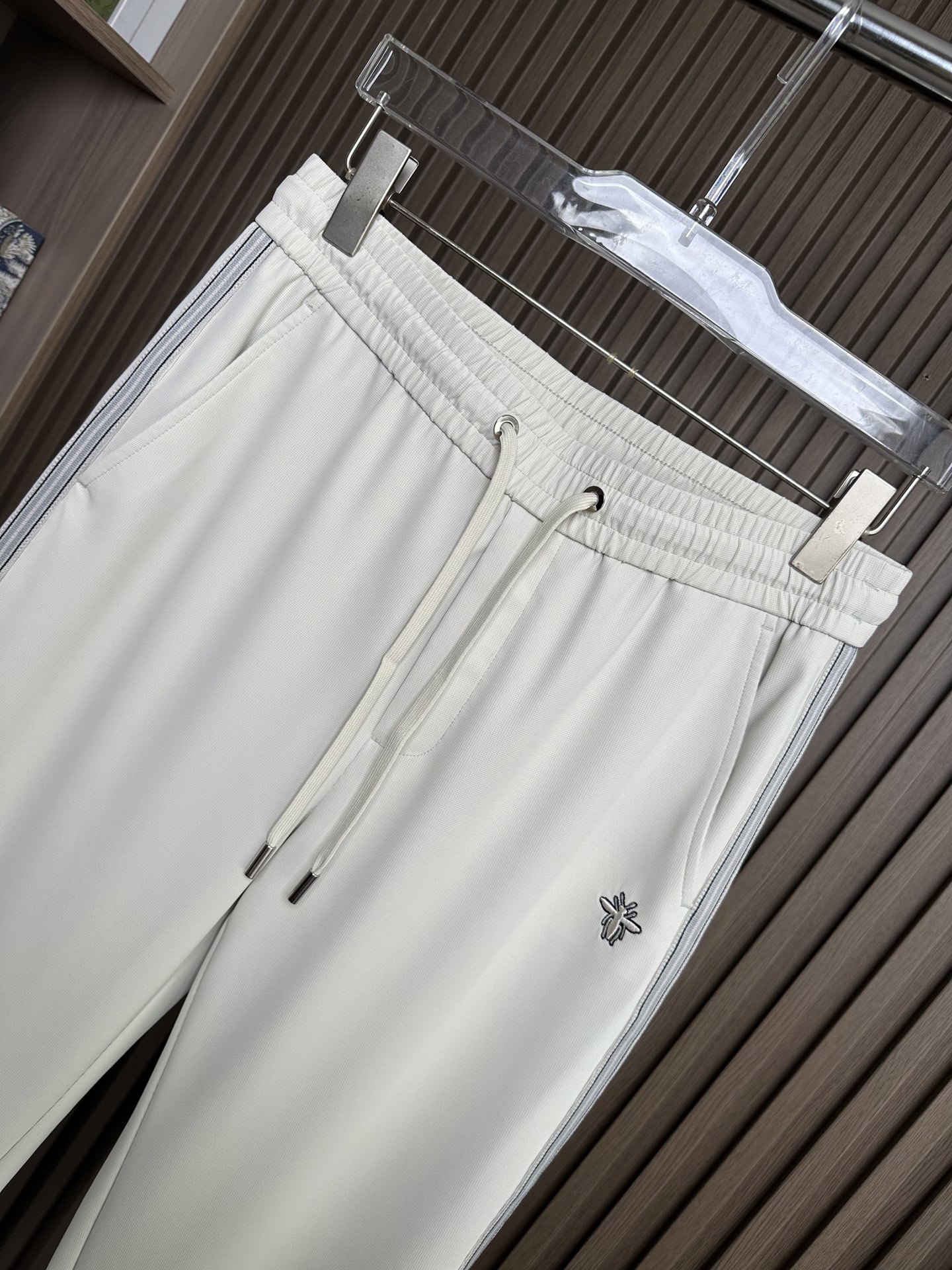 CD迪奥26SS春夏新款休闲裤，高密度涤纶平纹四面弹面料，布面平整挺括🈶性，抗皱不易变形 ，不易褪色，耐