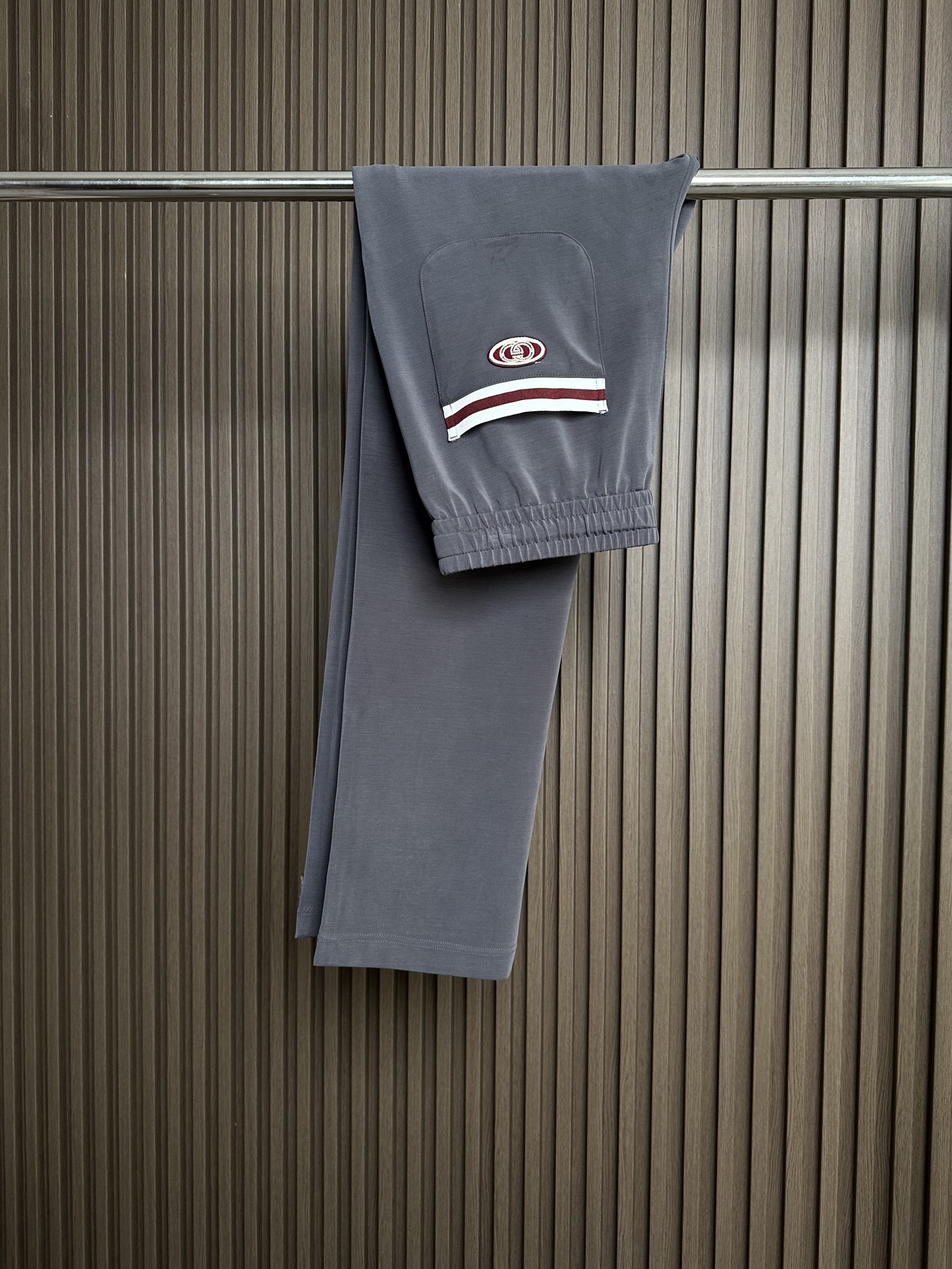 . GU古家26SS春夏新款休闲裤，高密度液氨四面弹面料，布面平整挺括🈶性，抗皱不易变形 ，不易褪色，耐