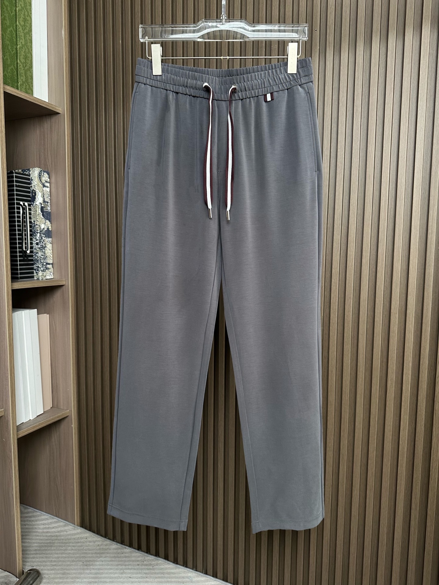 . GU古家26SS春夏新款休闲裤，高密度液氨四面弹面料，布面平整挺括🈶性，抗皱不易变形 ，不易褪色，耐