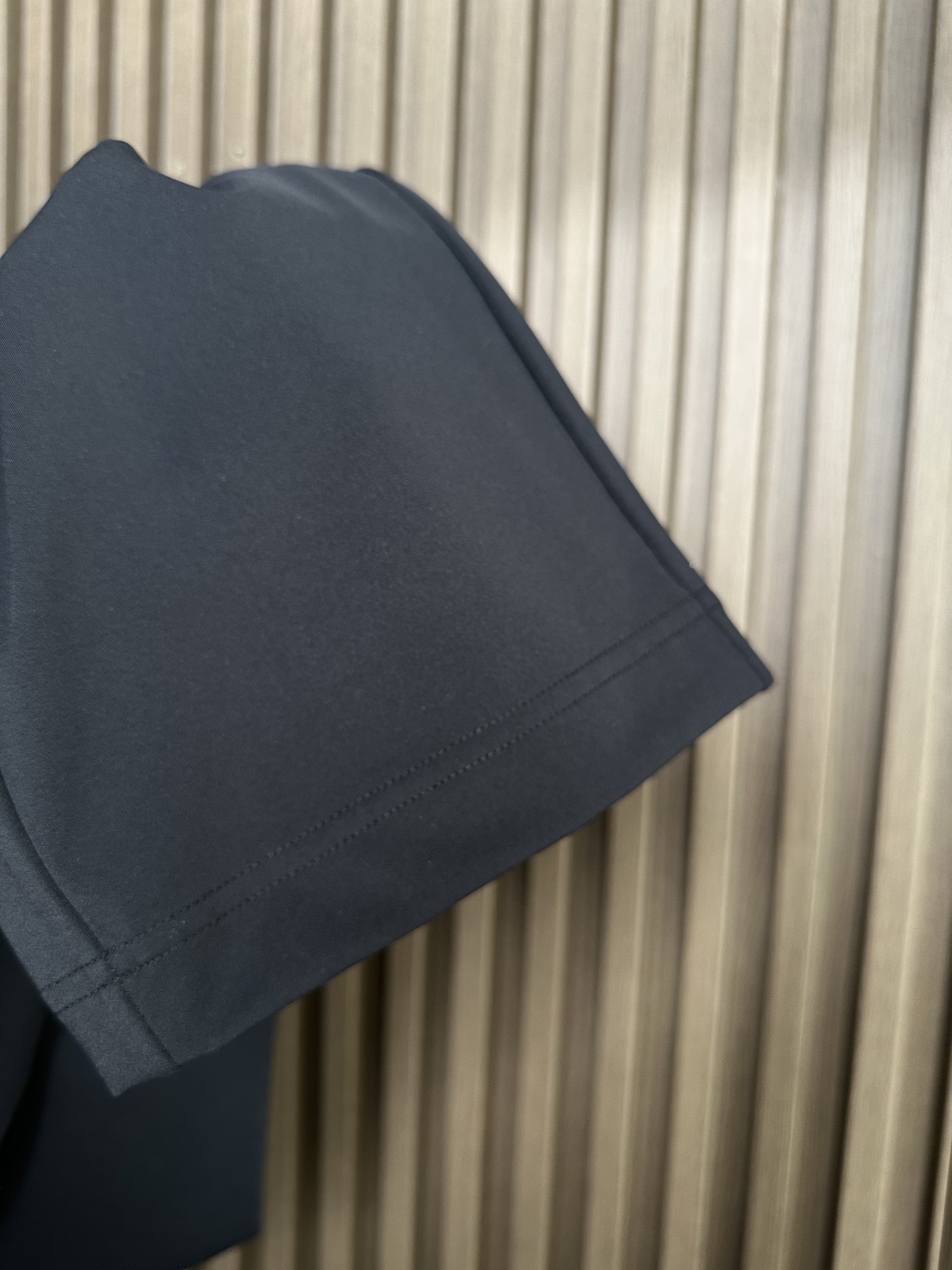 . 高端品质26SS春夏新款休闲裤，高密度四面弹面料，布面平整挺括🈶性，抗皱不易变形 ，不易褪色，耐磨穿