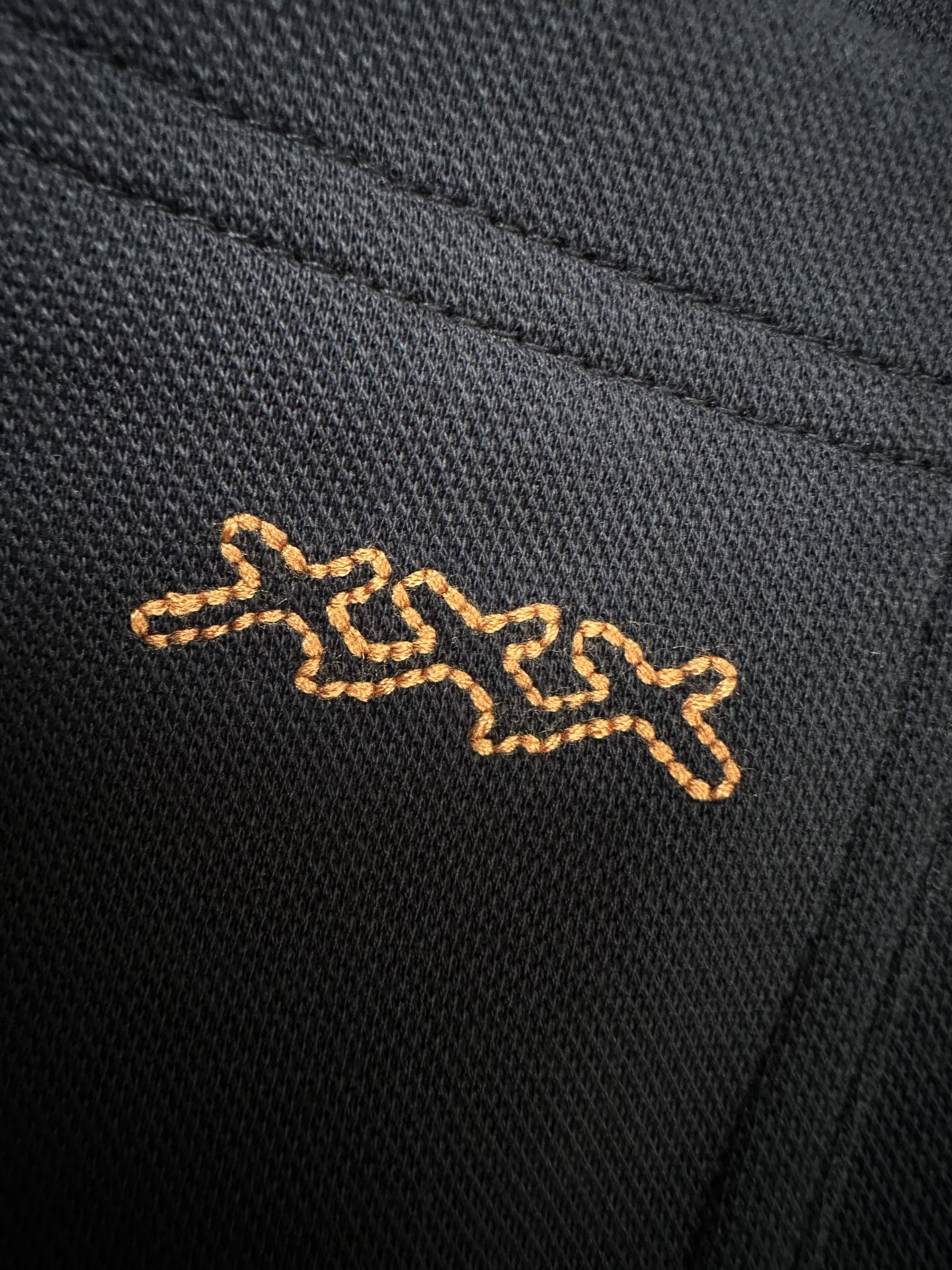 . ZZ杰尼亚26SS春夏新款休闲裤，高密度四面弹面料，布面平整挺括🈶性，抗皱不易变形 ，不易褪色，耐磨