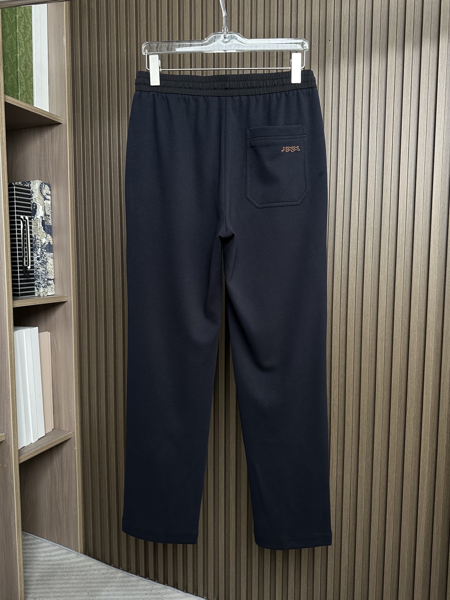 . ZZ杰尼亚26SS春夏新款休闲裤，高密度四面弹面料，布面平整挺括🈶性，抗皱不易变形 ，不易褪色，耐磨