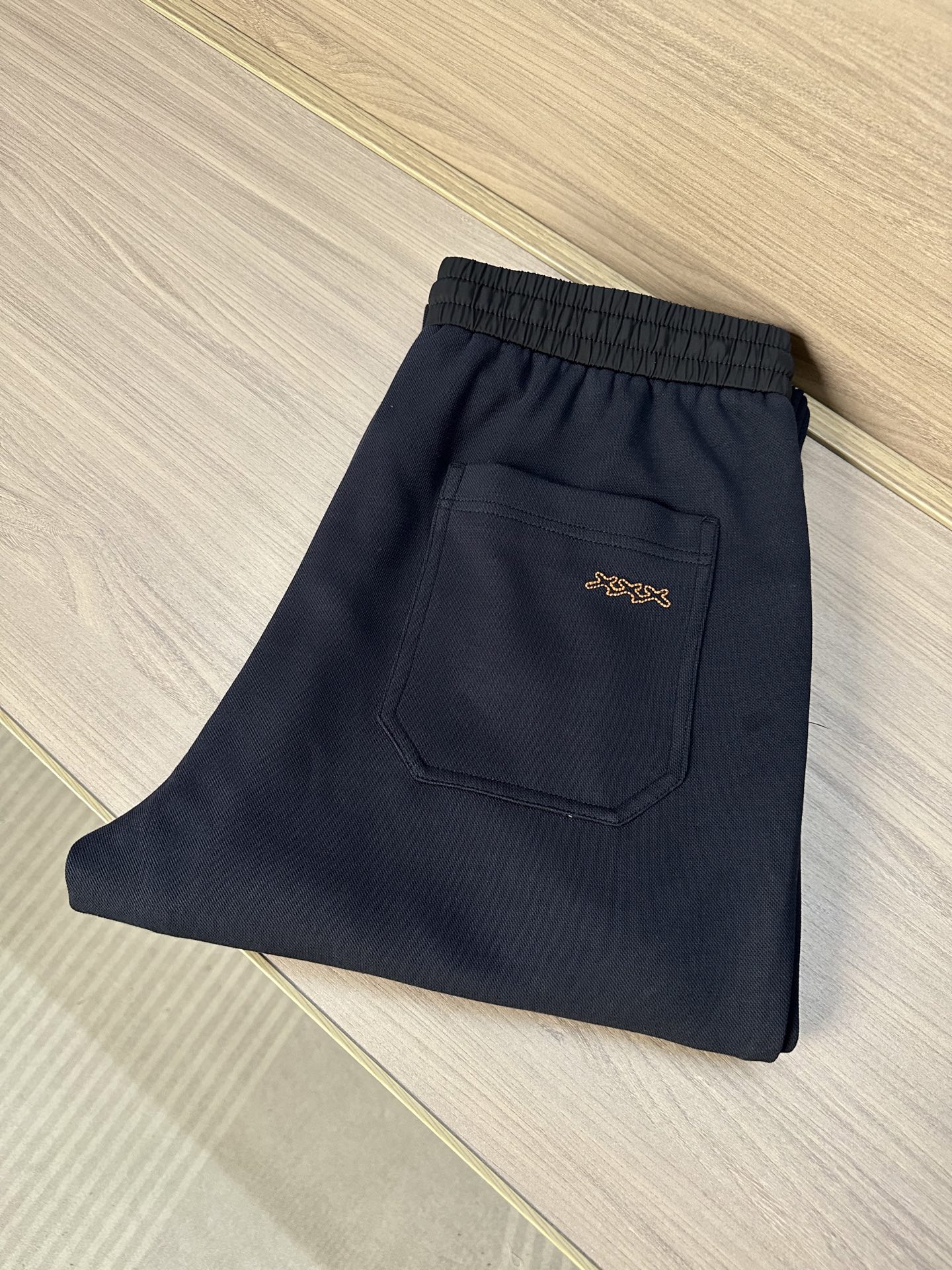 . 627215_315 627215_315