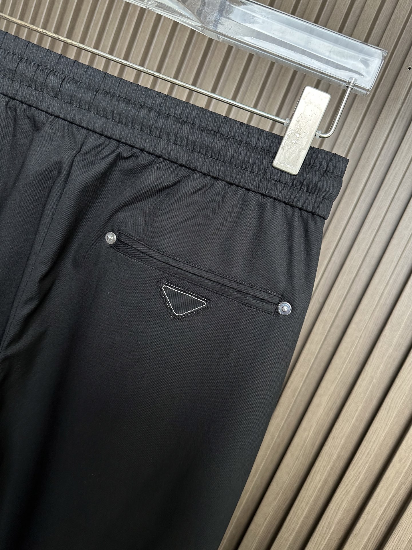 . （黑～）PD普家26SS春夏新款休闲裤，高密度涤纶平纹四面弹面料，布面平整挺括🈶性，抗皱不易变形 ，