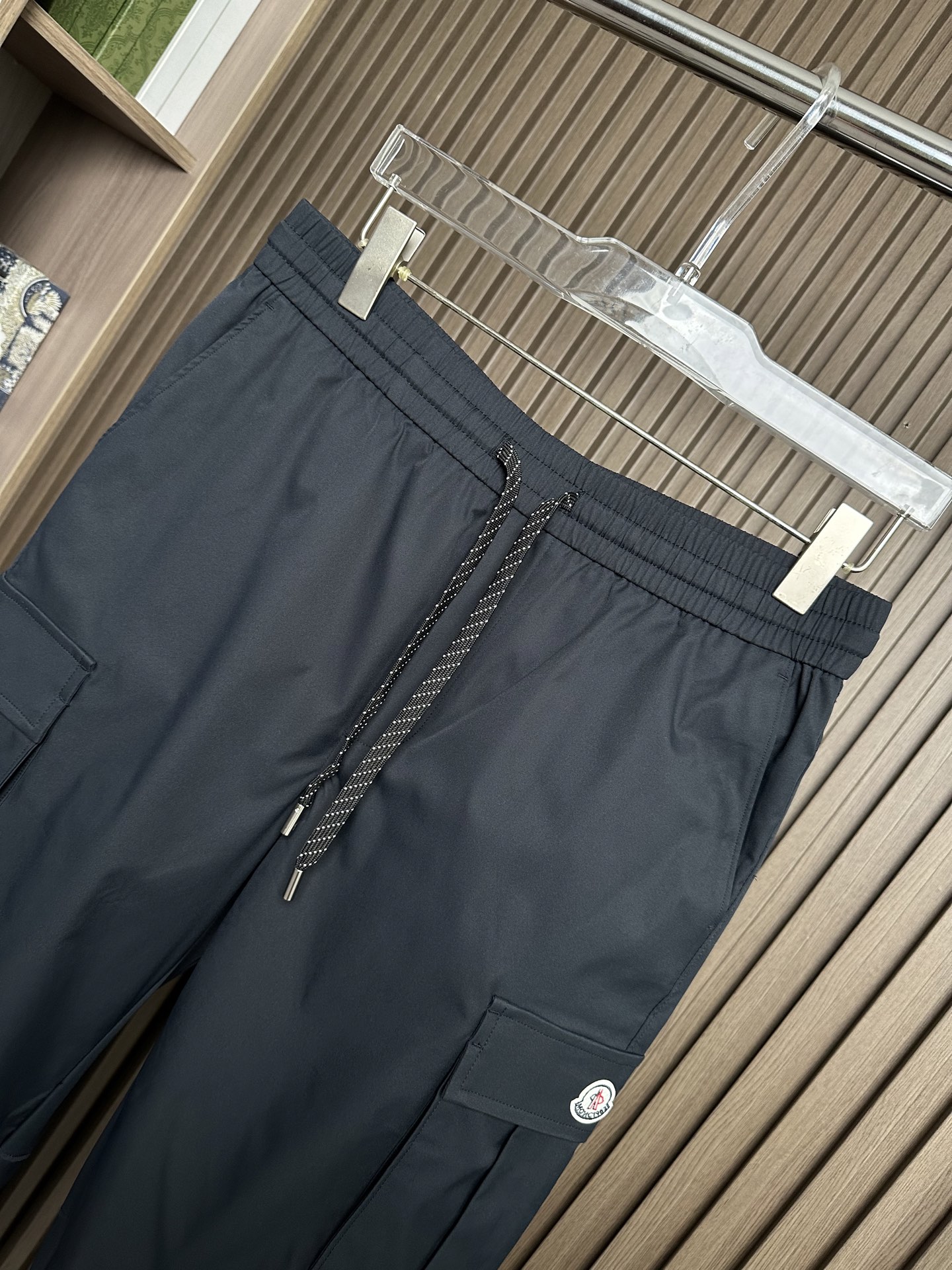 （藏蓝～）Mon蒙口26SS春夏休闲裤，高端品质，高级定制面料，舒适透气，版型时尚，适合各种搭配颜色：黑