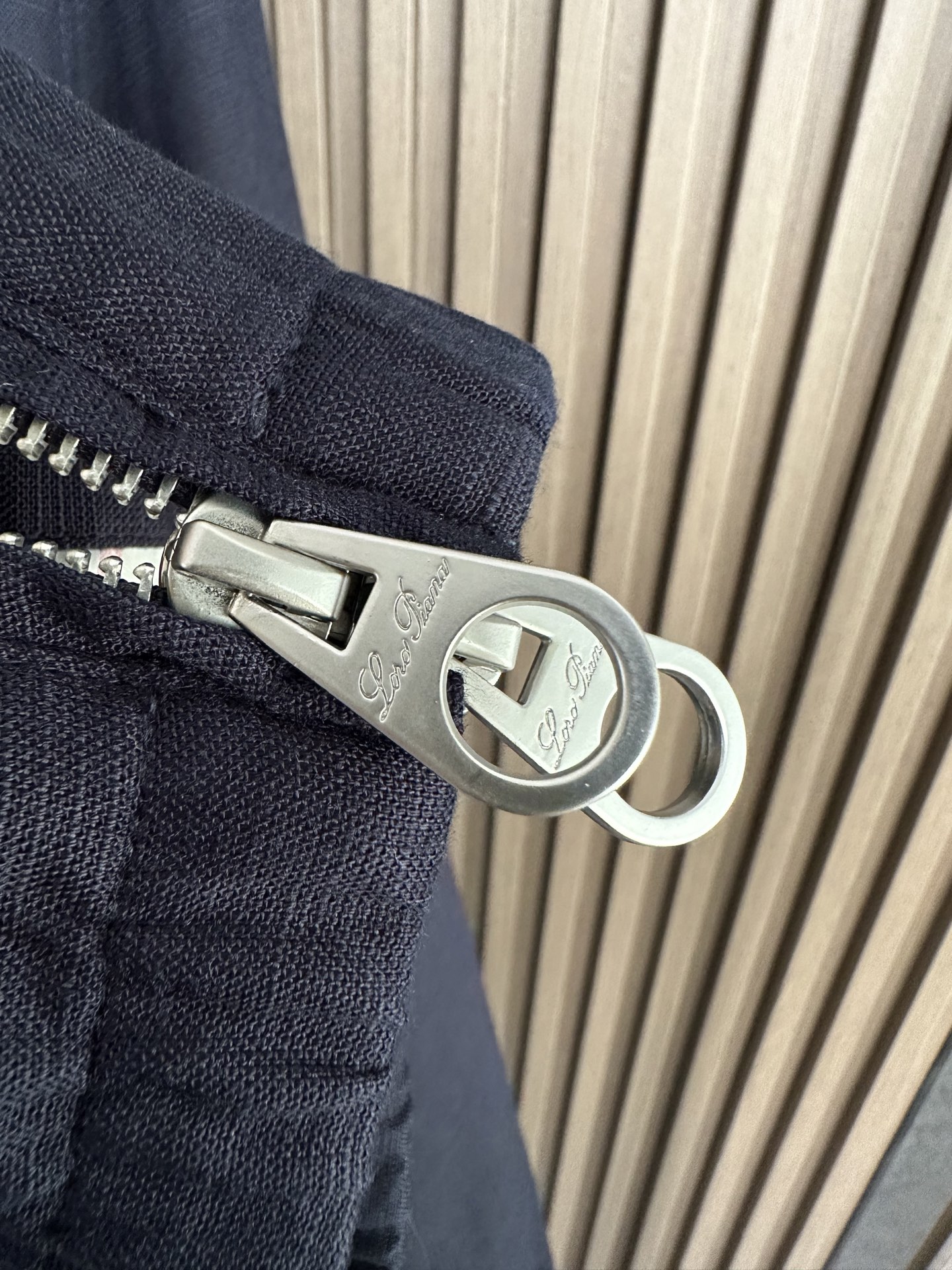 （藏蓝～）早春新品Loro piana诺悠翩雅26SS轻奢立领夹克 | 把高级感穿在日常甄选高支面料，触