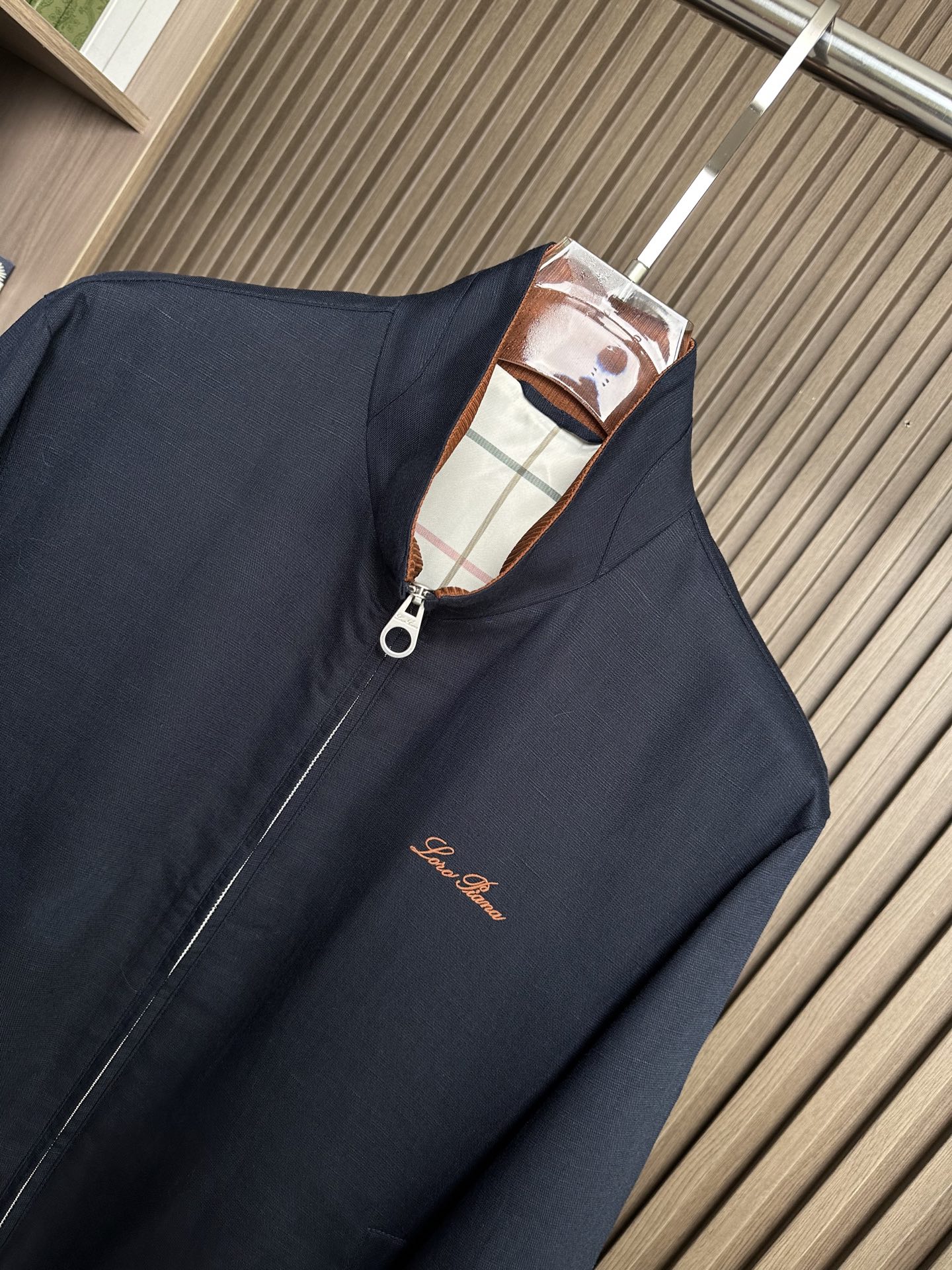 （藏蓝～）早春新品Loro piana诺悠翩雅26SS轻奢立领夹克 | 把高级感穿在日常甄选高支面料，触