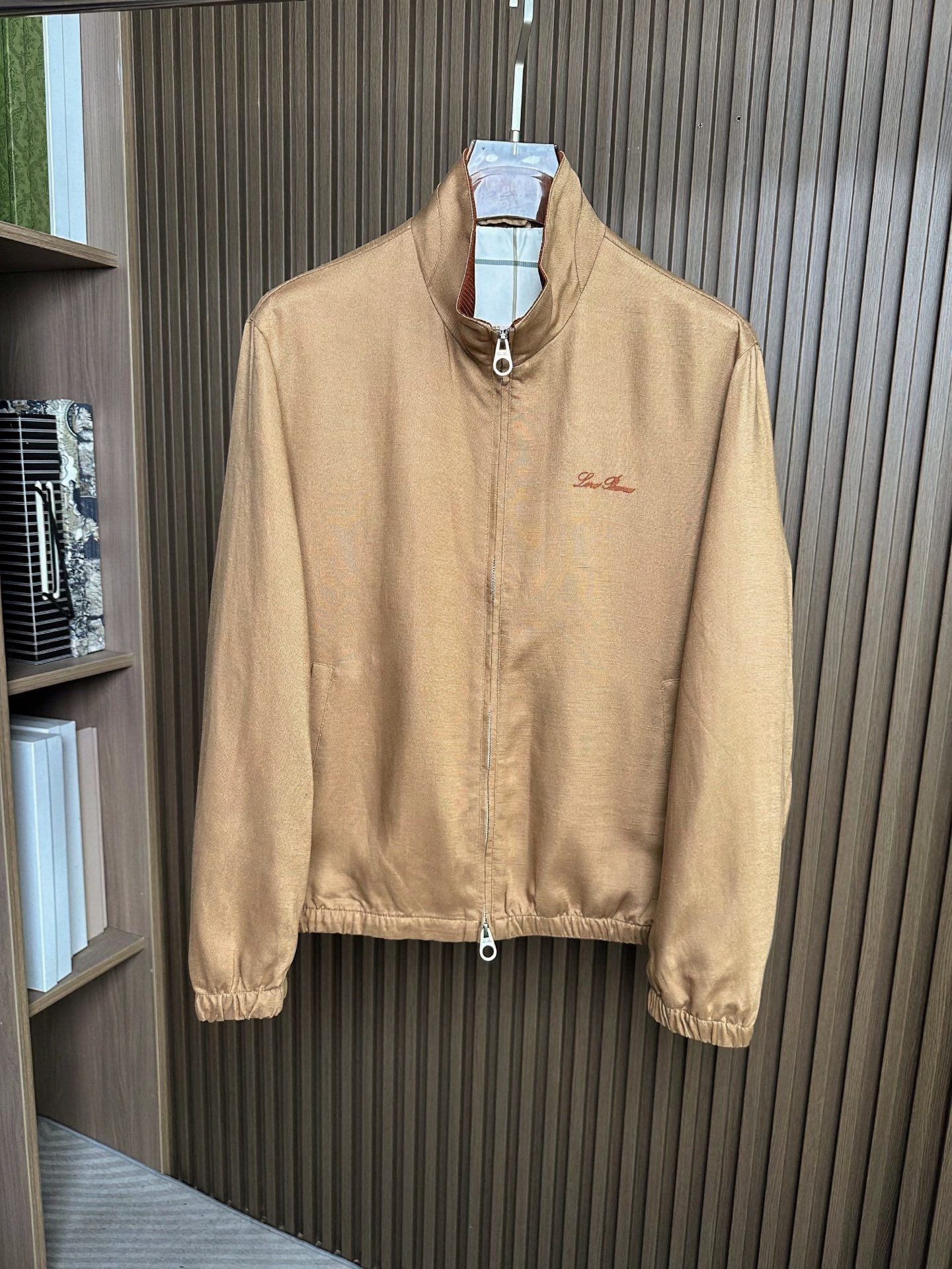 （卡其～）早春新品Loro piana诺悠翩雅26SS轻奢立领夹克 | 把高级感穿在日常甄选高支面料，触