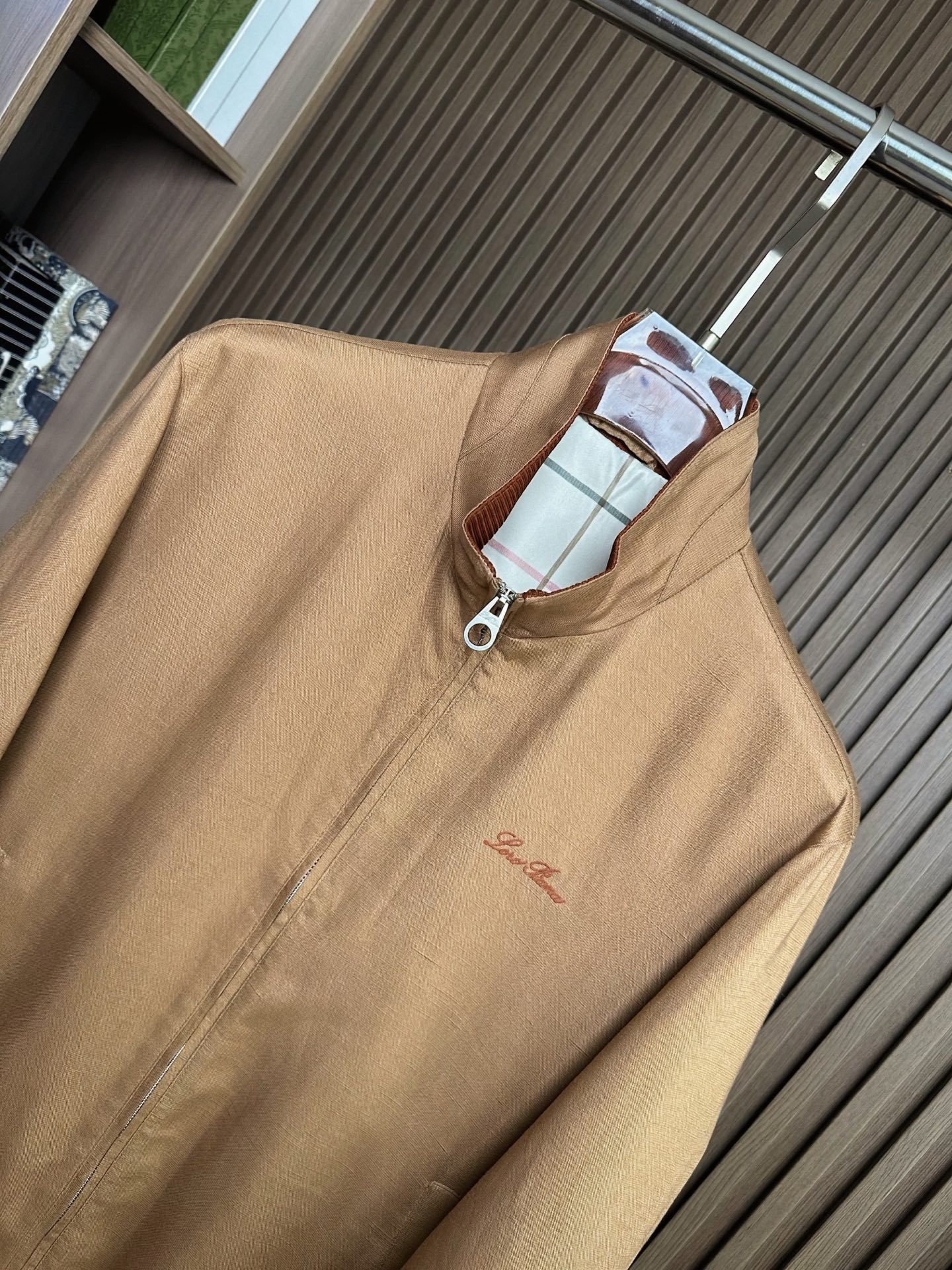 （卡其～）早春新品Loro piana诺悠翩雅26SS轻奢立领夹克 | 把高级感穿在日常甄选高支面料，触