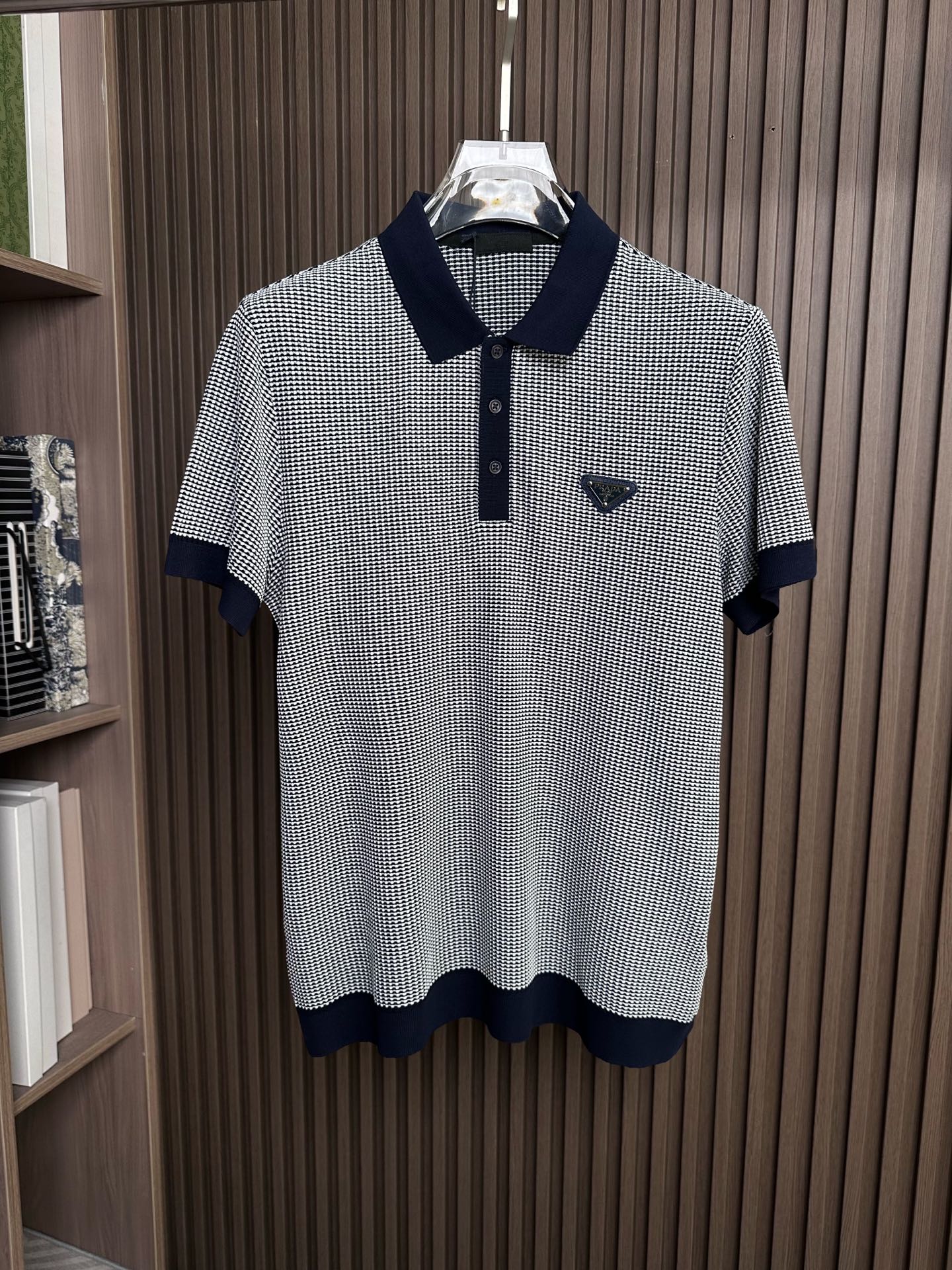 （藏蓝～）PRADA普拉达26SS春夏新款竖条提花起脚短袖 原版定制 面料选用进口彩柔棉 轻薄透气 上身