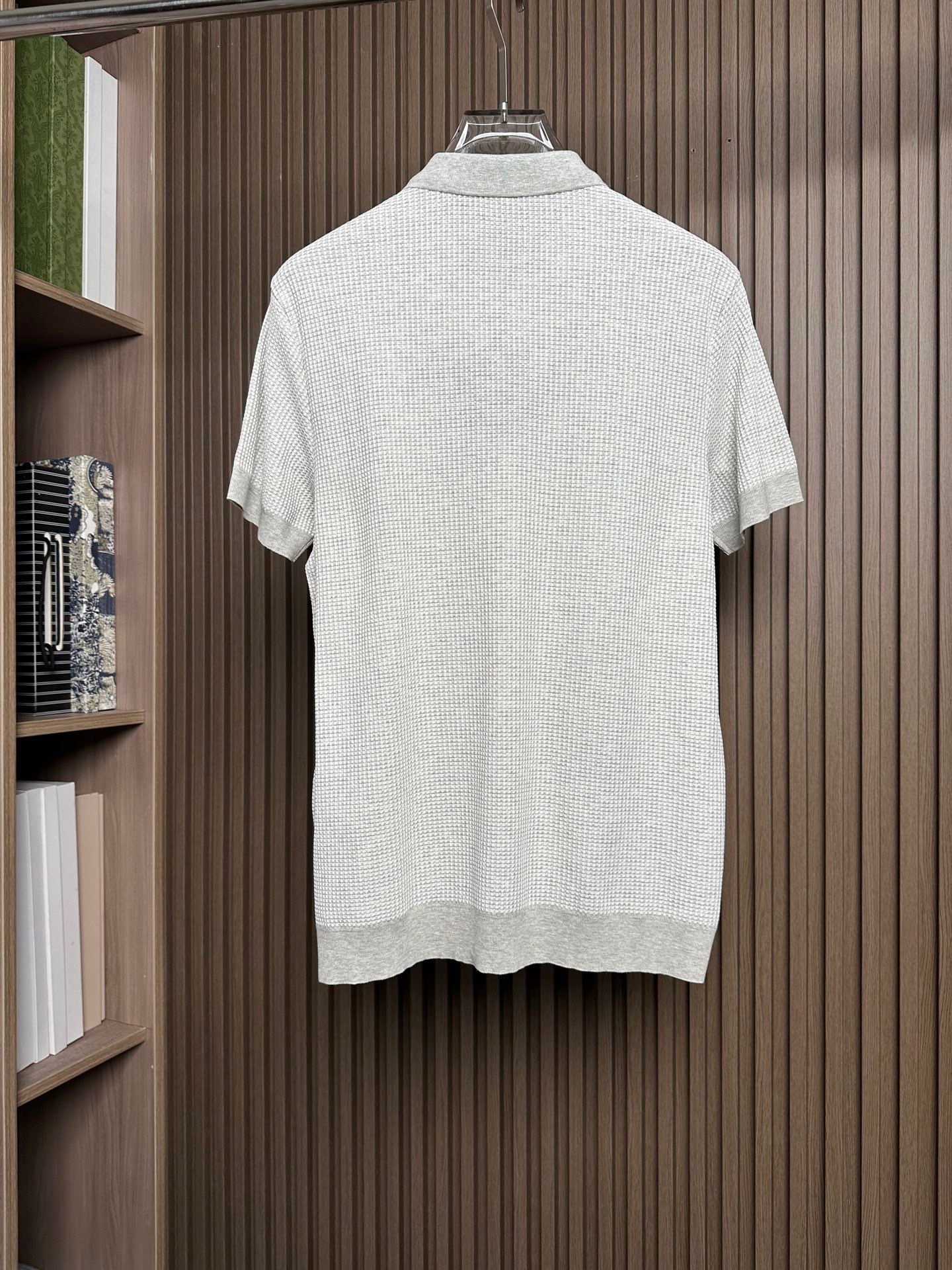 （浅灰～）PRADA普拉达26SS春夏新款竖条提花起脚短袖 原版定制 面料选用进口彩柔棉 轻薄透气 上身