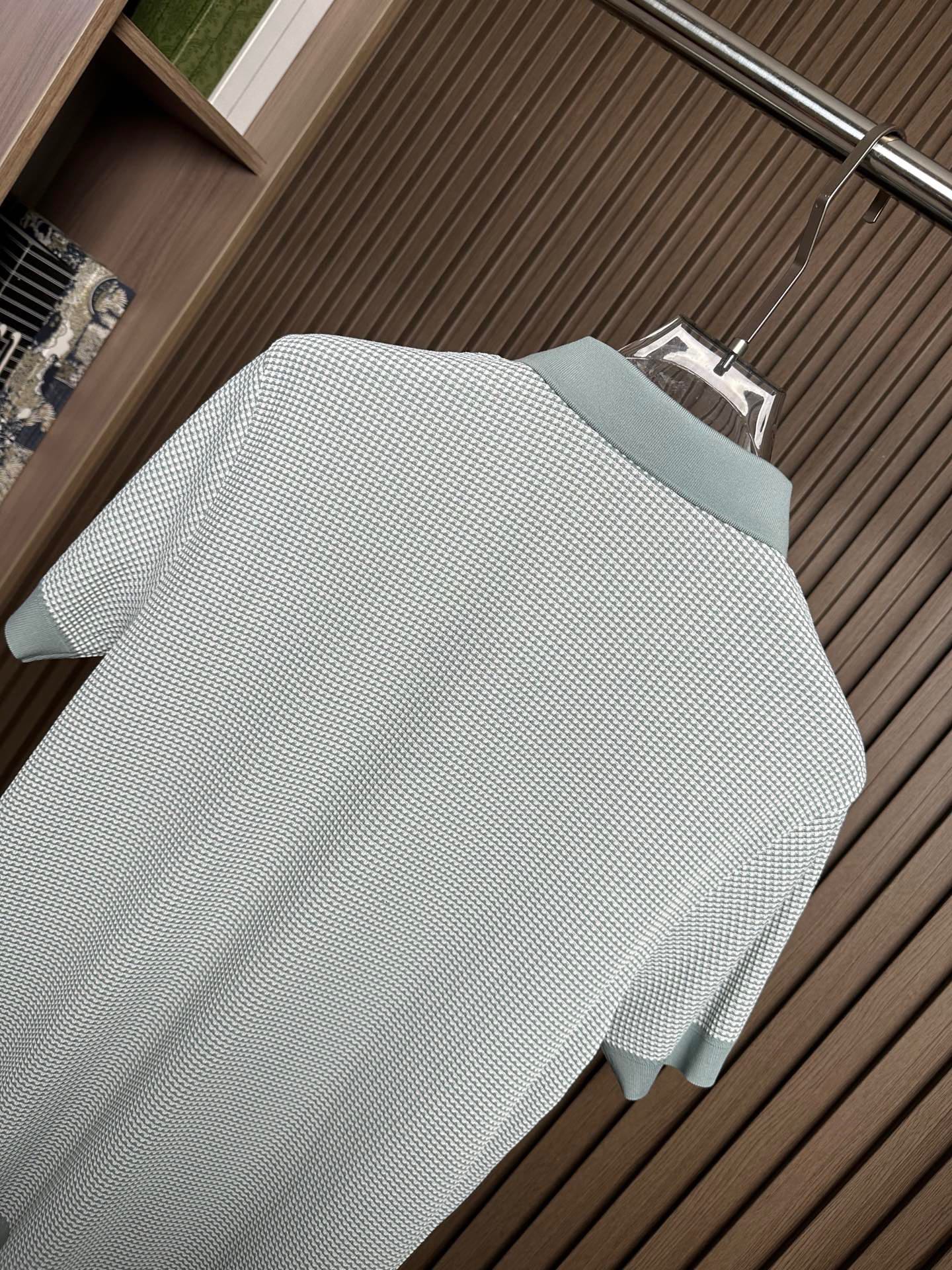 （豆绿～）PRADA普拉达26SS春夏新款竖条提花起脚短袖 原版定制 面料选用进口彩柔棉 轻薄透气 上身