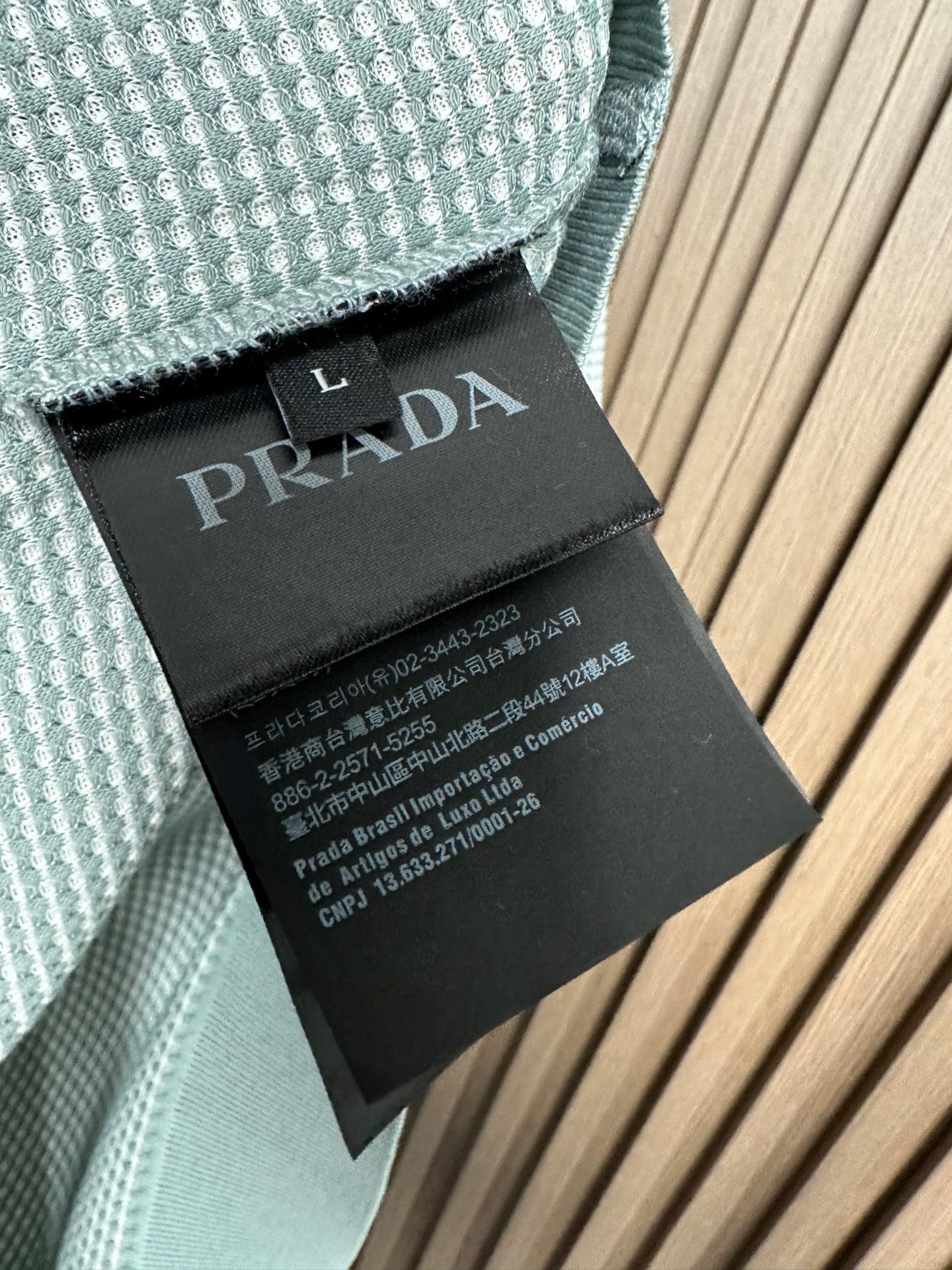 （豆绿～）PRADA普拉达26SS春夏新款竖条提花起脚短袖 原版定制 面料选用进口彩柔棉 轻薄透气 上身