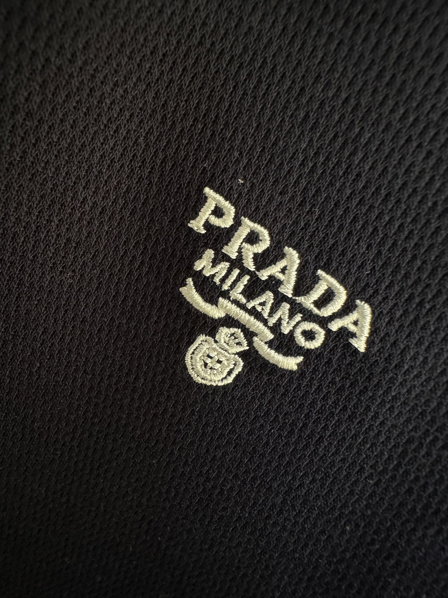 🔥（藏蓝～）PRADA普拉达26SS春夏起脚色织Polo 手感舒适 原版定制 高端大气 胸前刺绣品牌lo