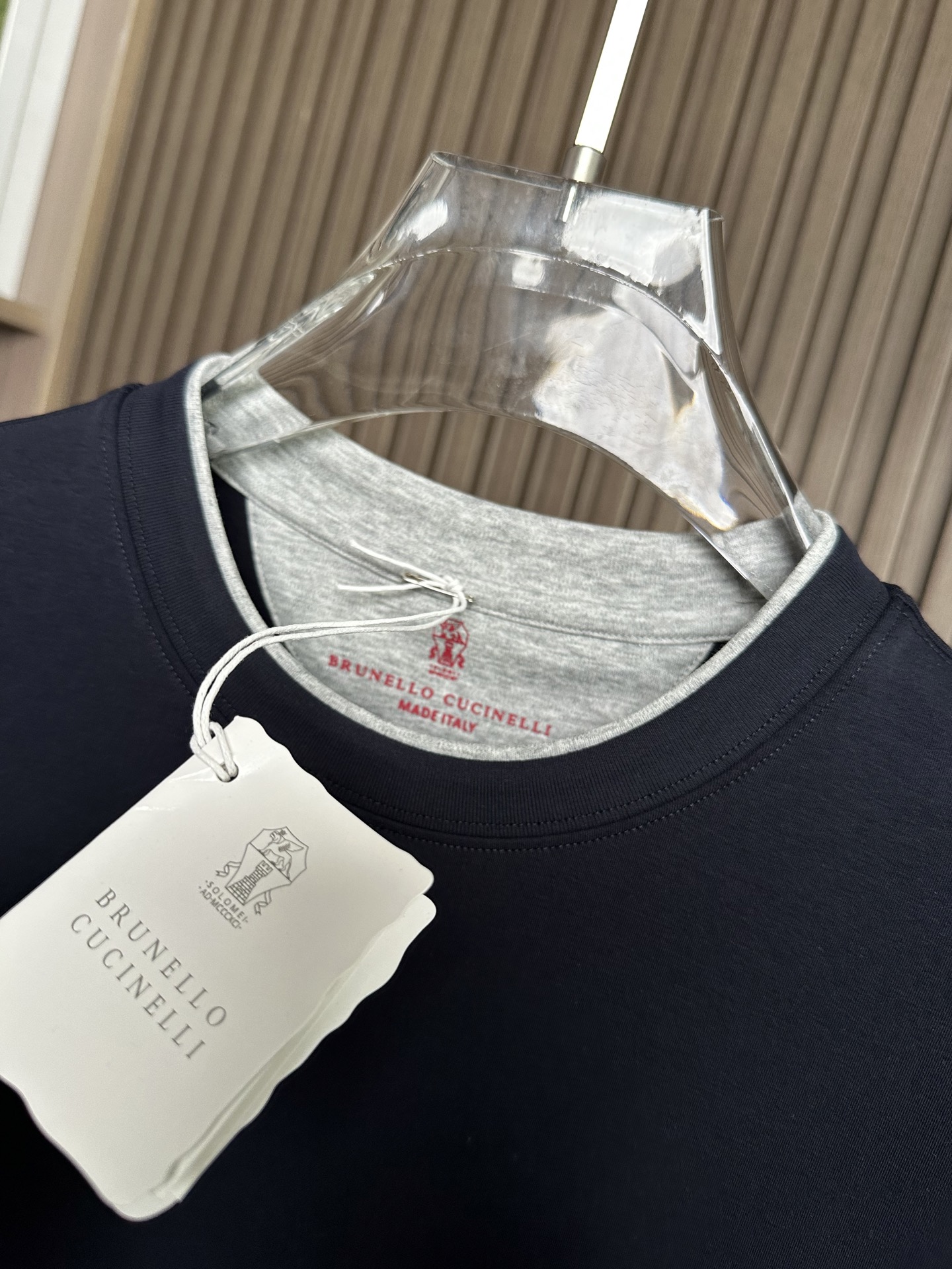 （藏蓝色～）BC家26SS春夏短袖（两色叠加领口，袖口设计） 这款短袖面料采用32支双股新疆长绒棉紧密圆