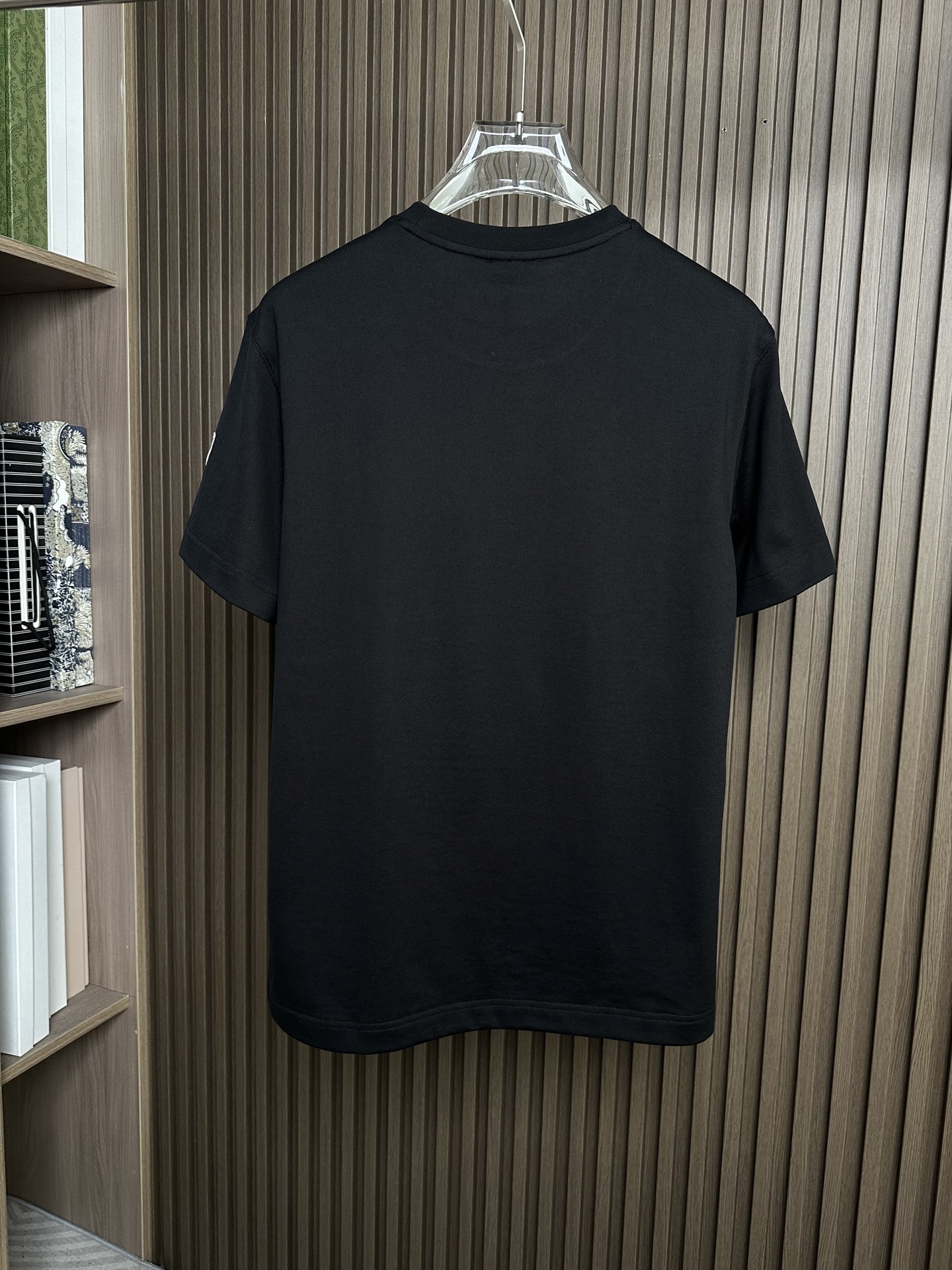 MONCLER2026春夏短袖（领口拼接棕色🏾双层设计） MONCLER这款短袖面料采用32支双股新疆长