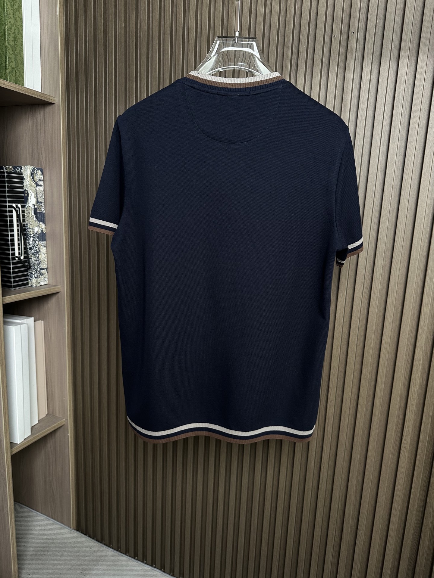 （藏蓝色～）BC家26SS春夏短袖（两色叠加领口，袖口设计） 这款短袖面料采用32支双股新疆长绒棉紧密圆