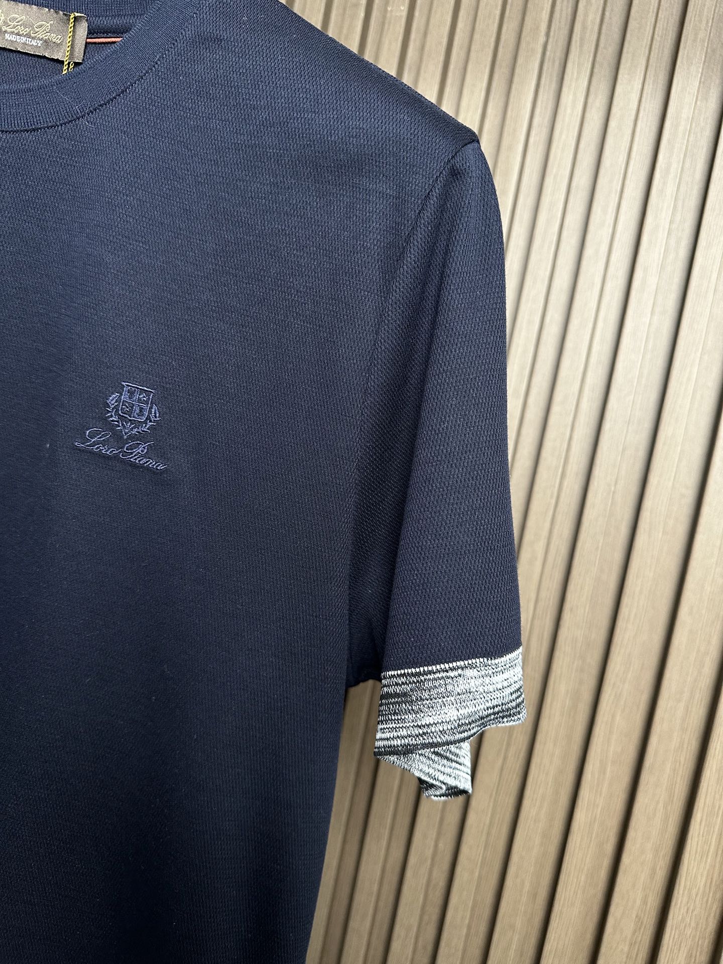 （藏蓝～）Loro piana 诺悠翩雅26SS春夏新款短袖 原版定制 面料选用双股丝光长绒棉 轻薄透气