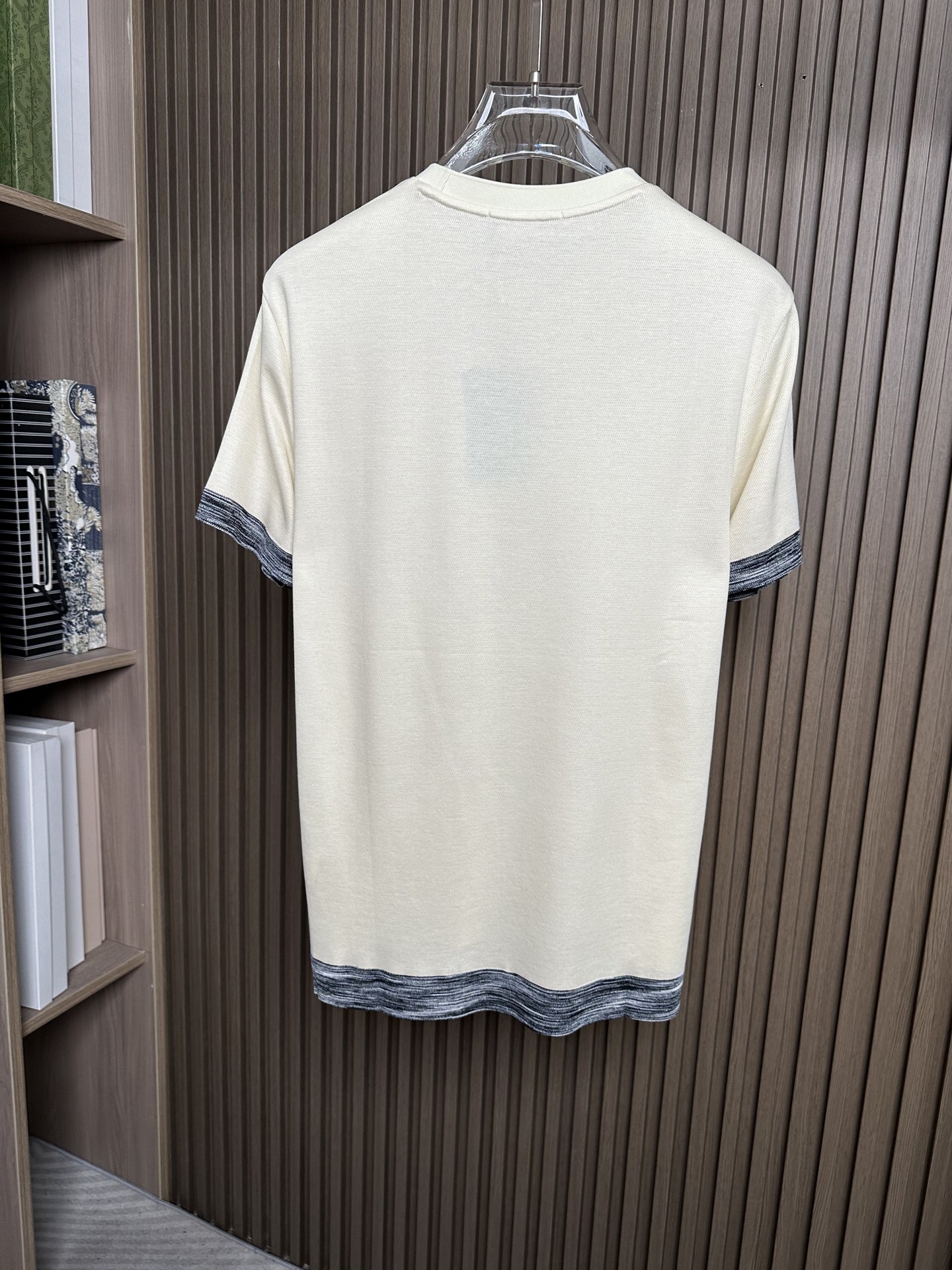 （米黄～）Loro piana 诺悠翩雅26SS春夏新款短袖 原版定制 面料选用双股丝光长绒棉 轻薄透气