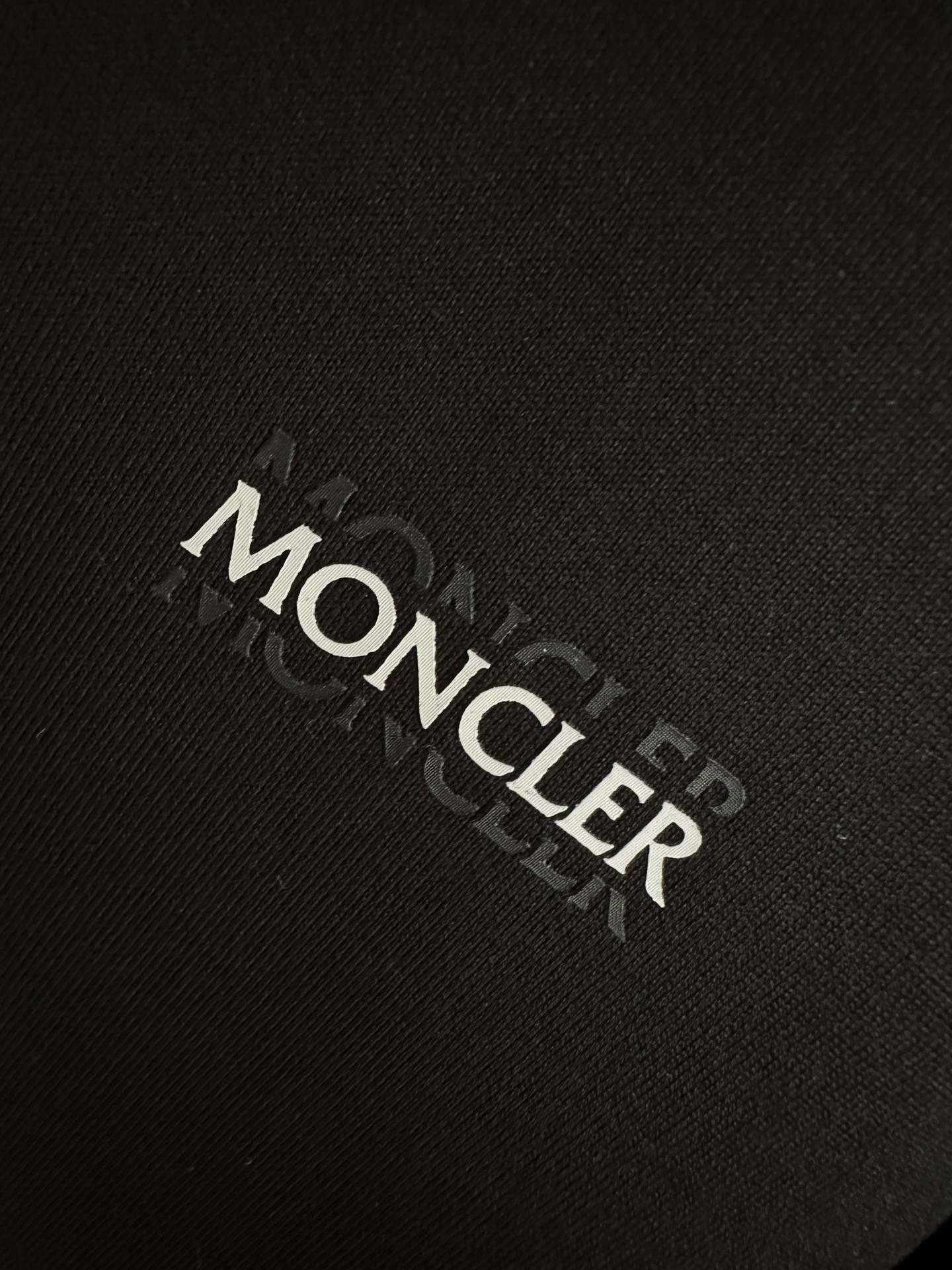 黑～）🔥MON蒙口男士时装款圆领短袖T恤，26SS春夏新品，超火爆人气单品！极符合M家美学基调的一款T恤